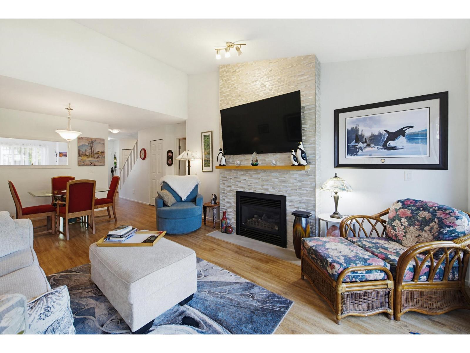 57 8737 212 Street Property Photo 7