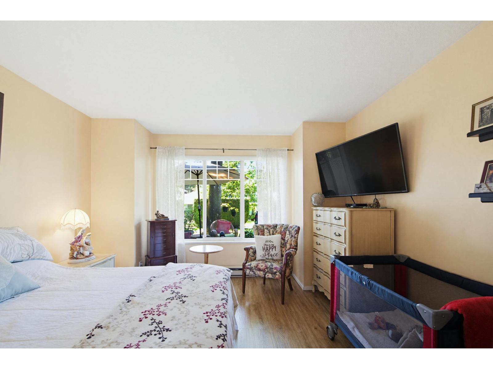 57 8737 212 Street Property Photo 18