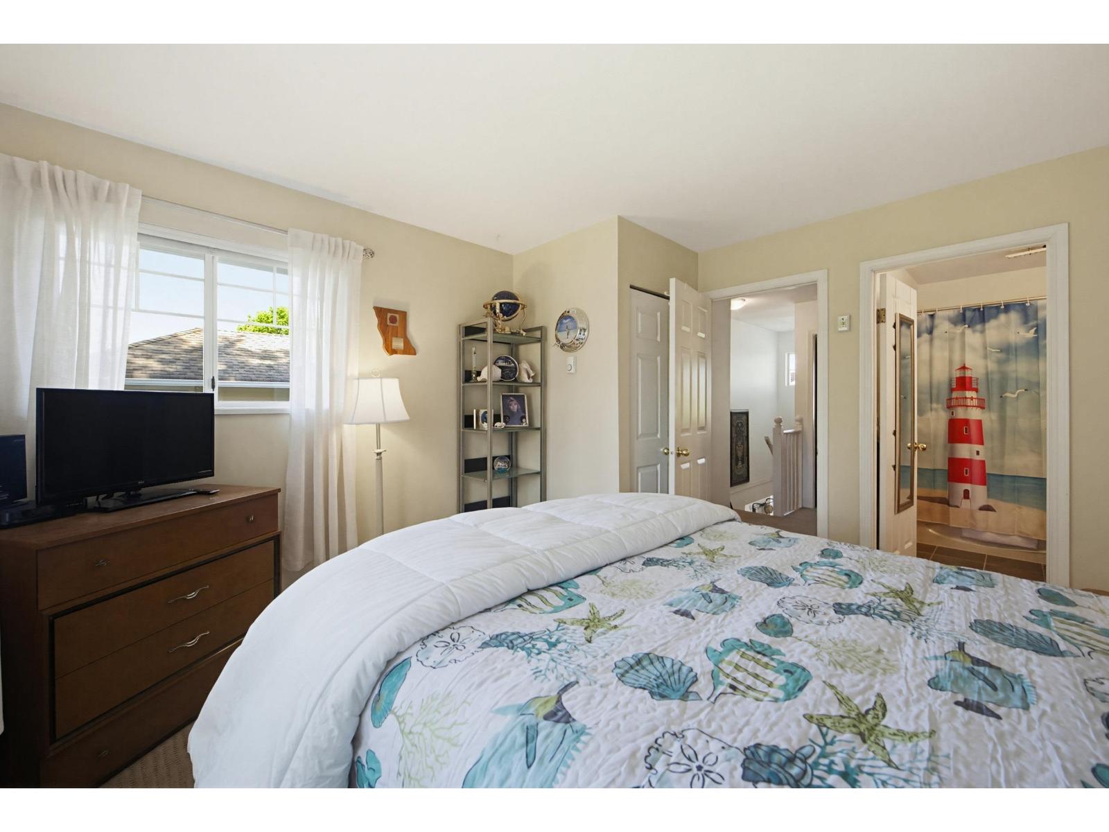 57 8737 212 Street Property Photo 24