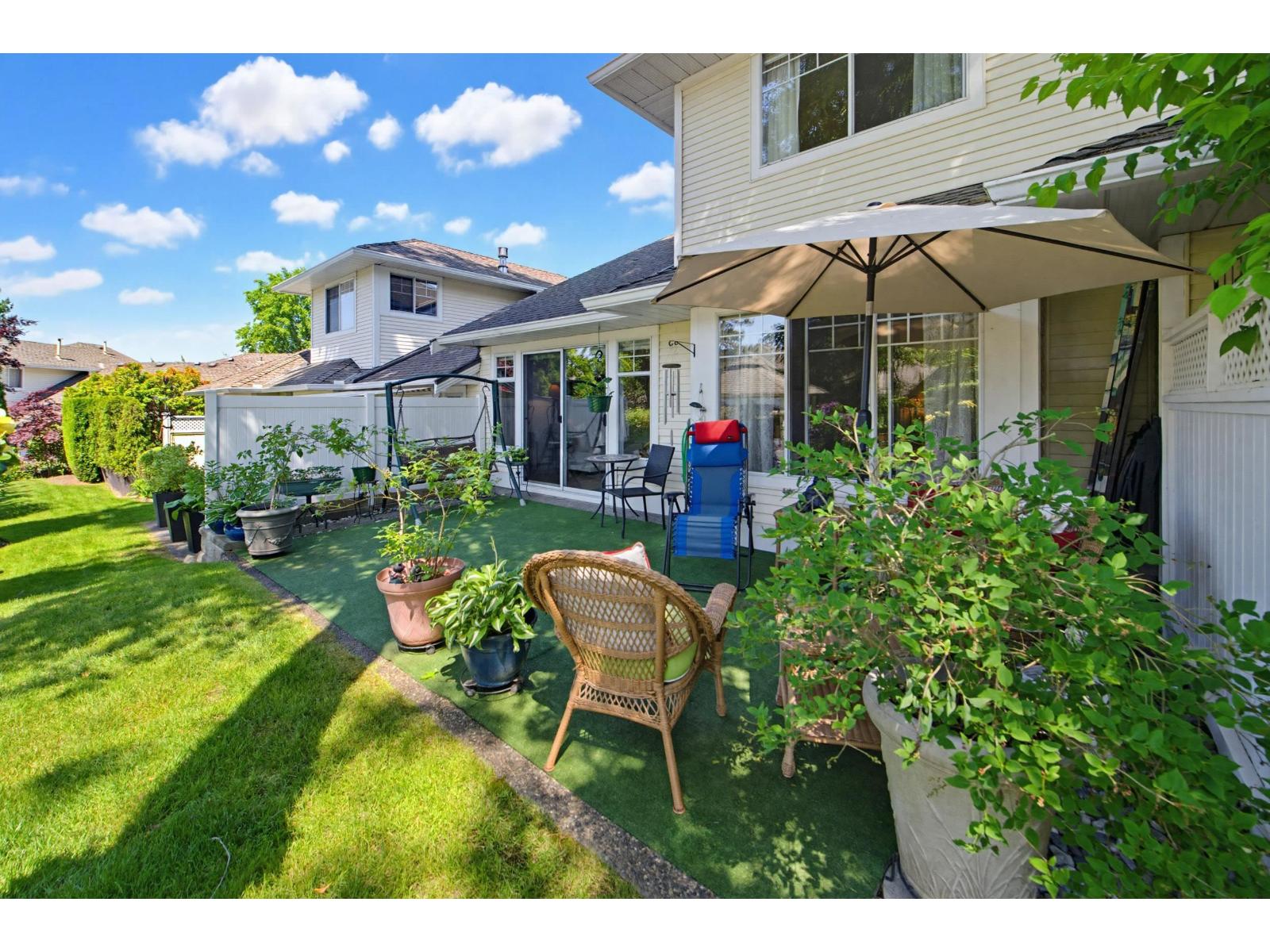 57 8737 212 Street Property Photo 28