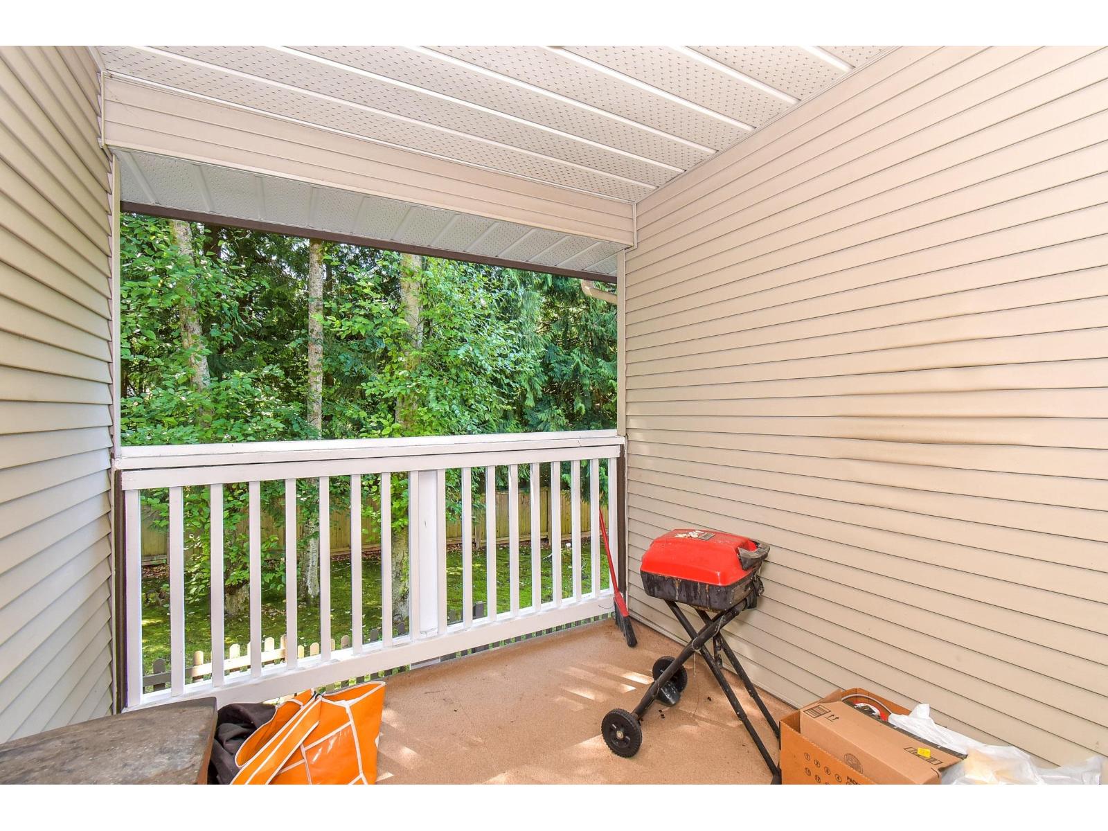 55 15133 29a Avenue Property Photo 4