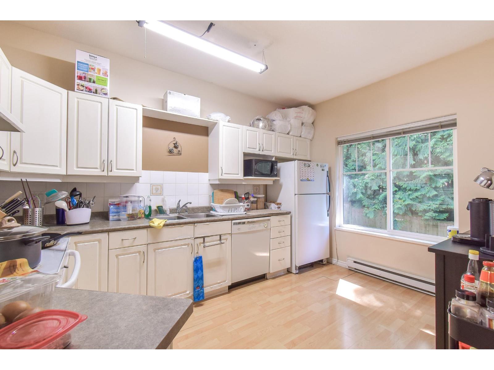 55 15133 29a Avenue Property Photo 7