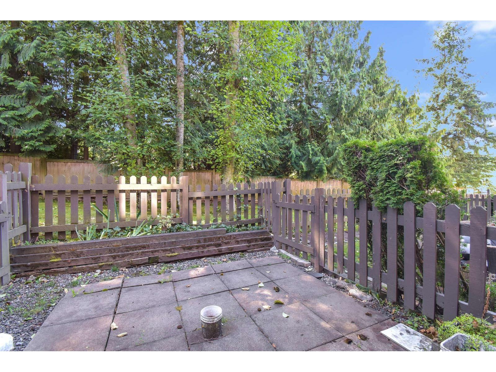55 15133 29a Avenue Property Photo 24