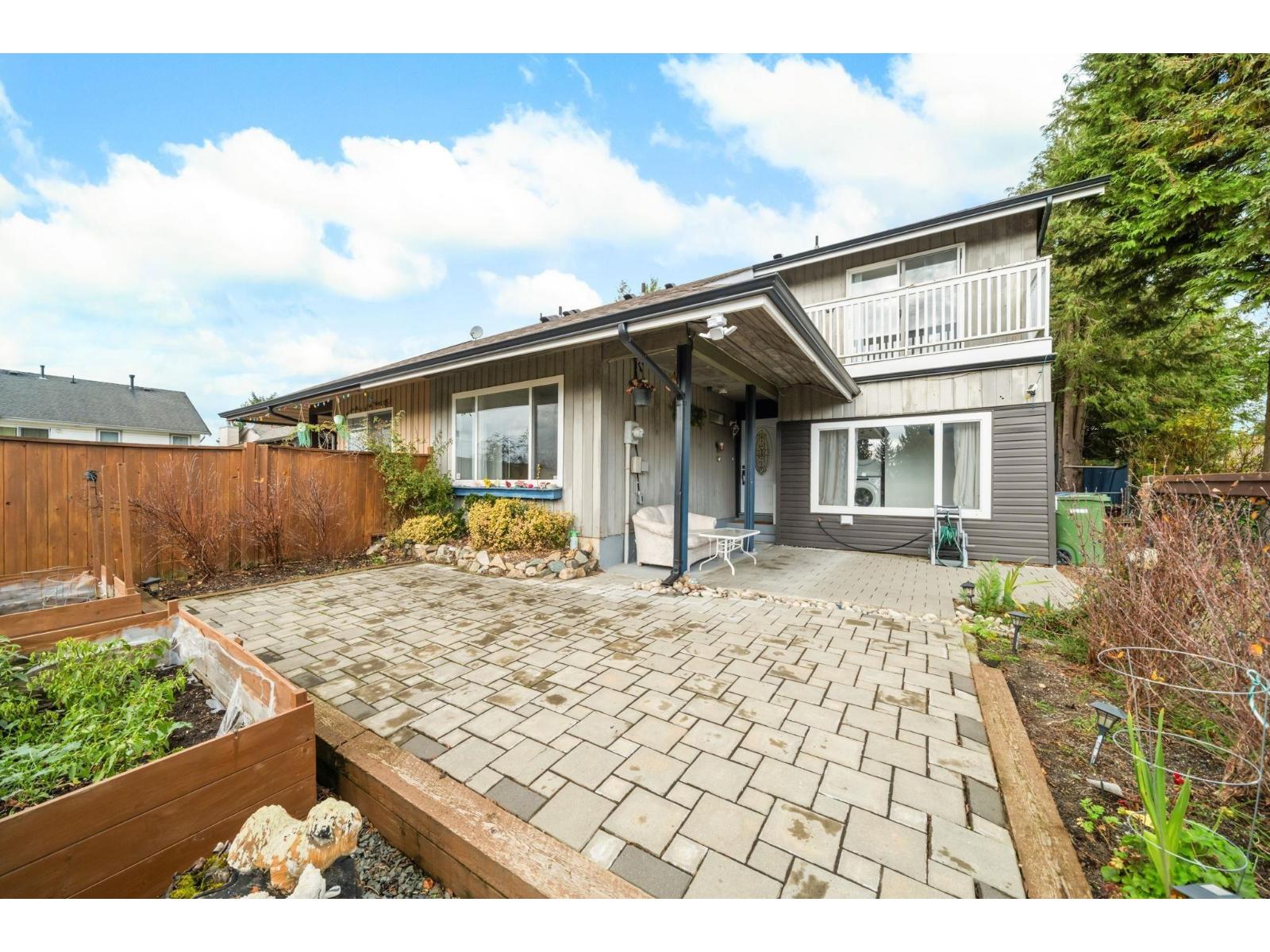 2725 SANDON DRIVE Property Photo 1