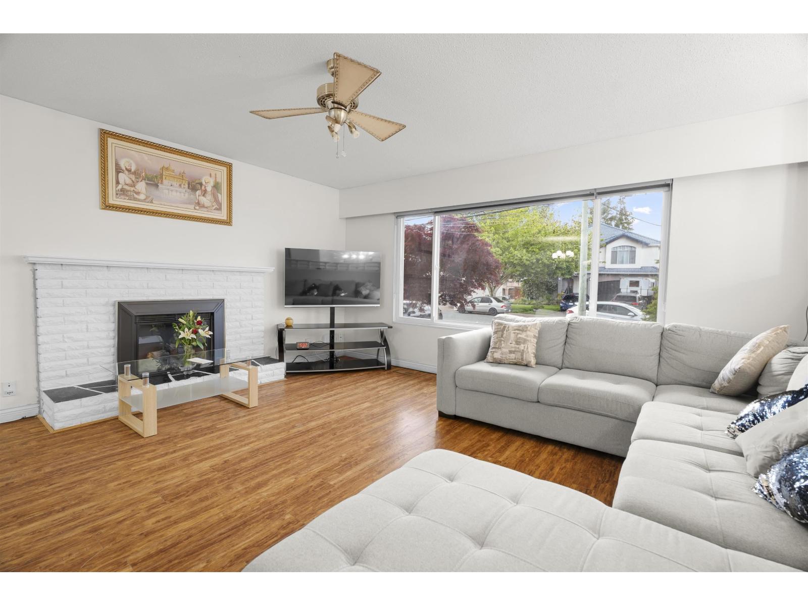 11776 86 Avenue Property Photo 8