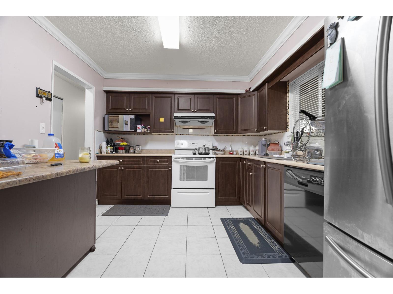 11776 86 Avenue Property Photo 9