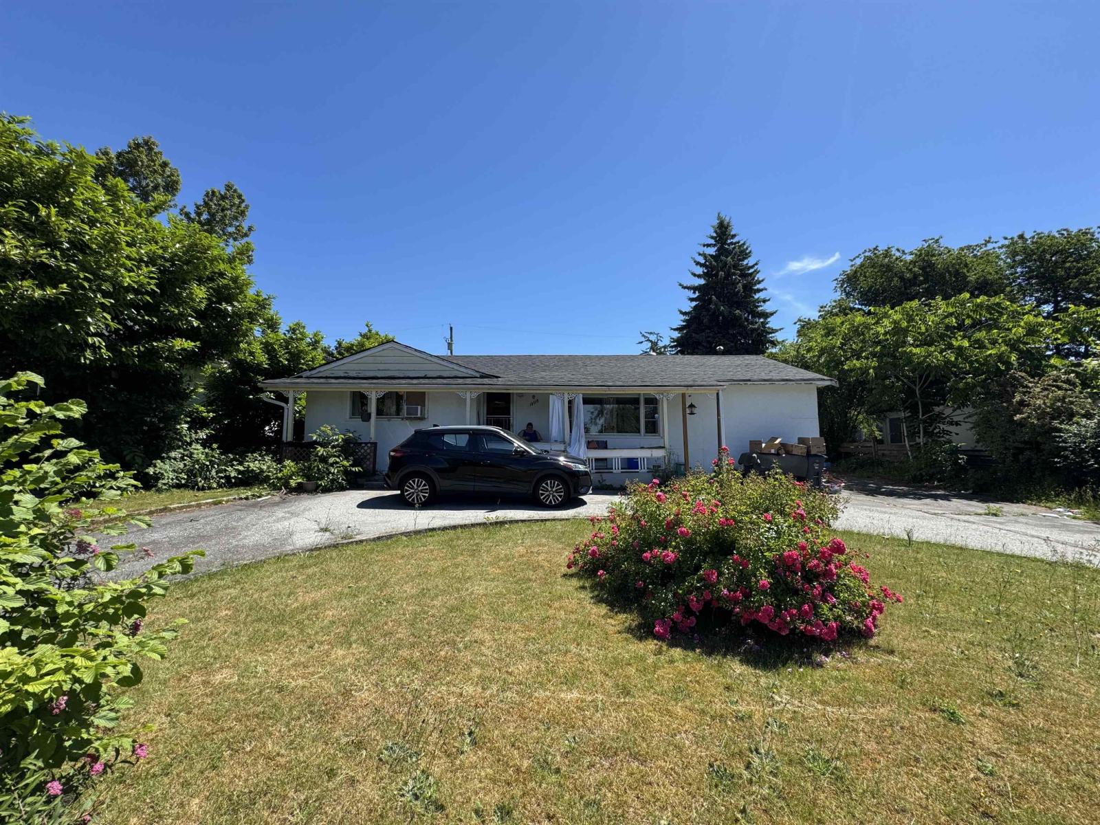 10618 137a Street Property Photo 3
