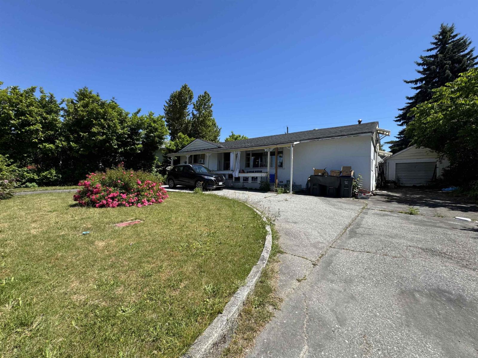 10618 137a Street Property Photo 15