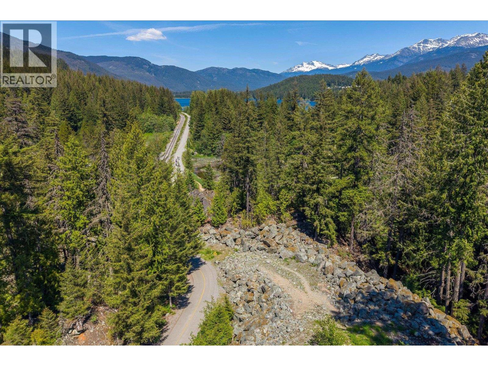 2671 Highway 99 Property Photo 9