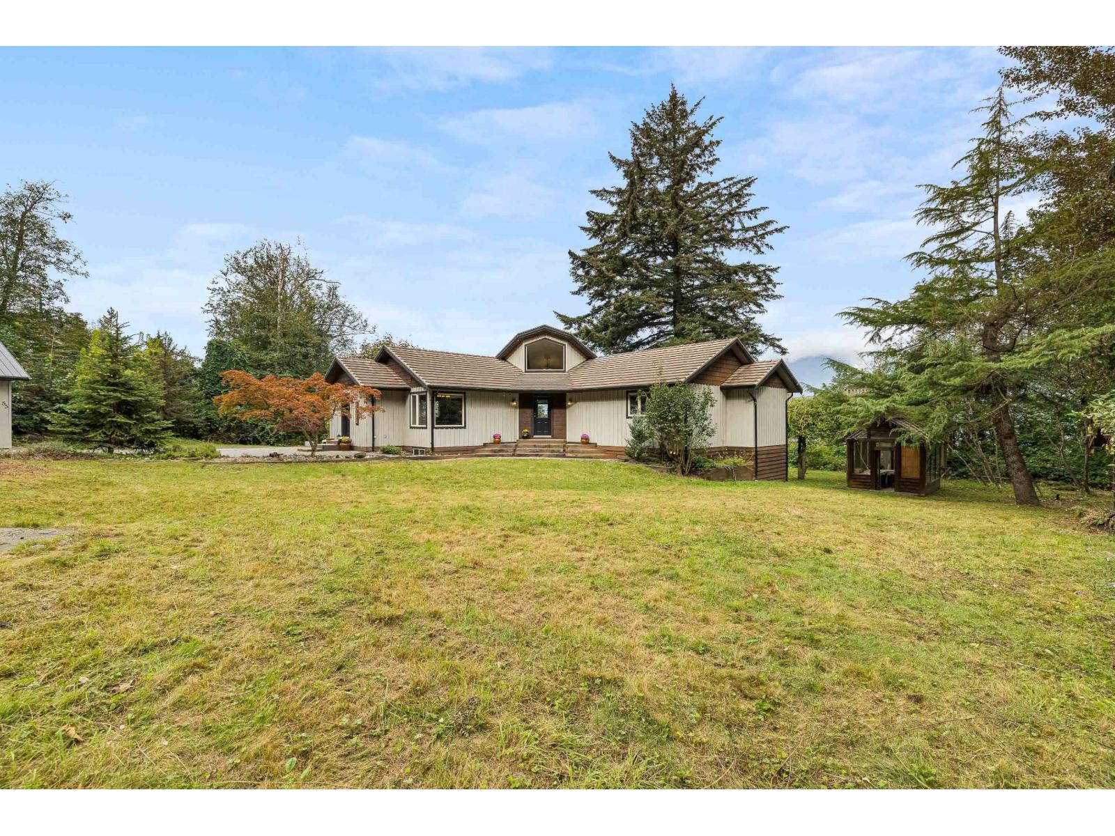 8379 Chelmsford Place Property Photo 3