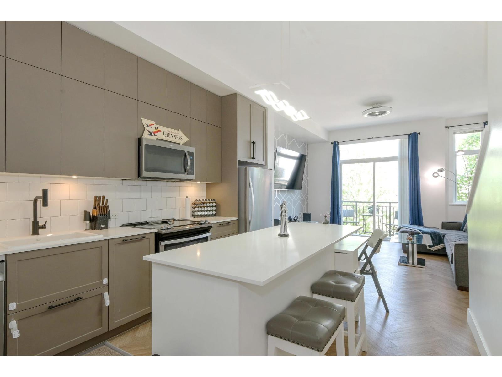 106 17578 57a Avenue Property Photo 7