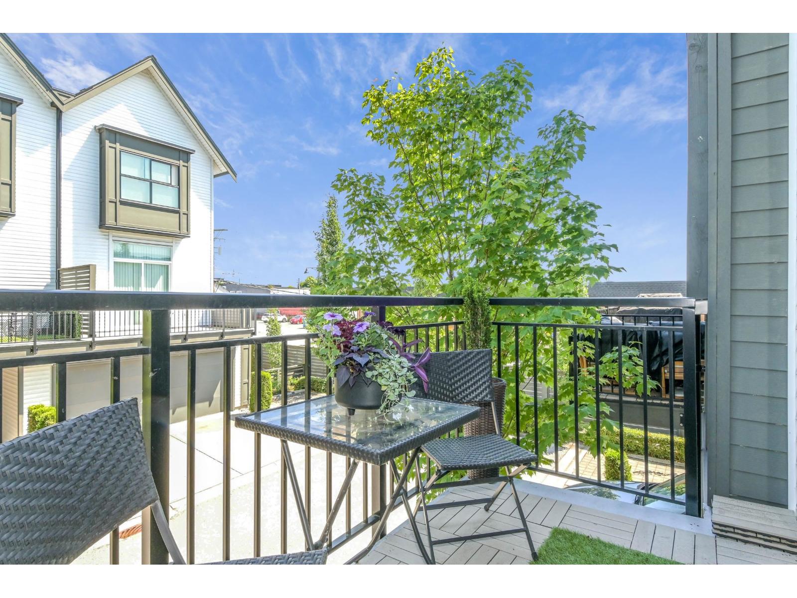 106 17578 57a Avenue Property Photo 16