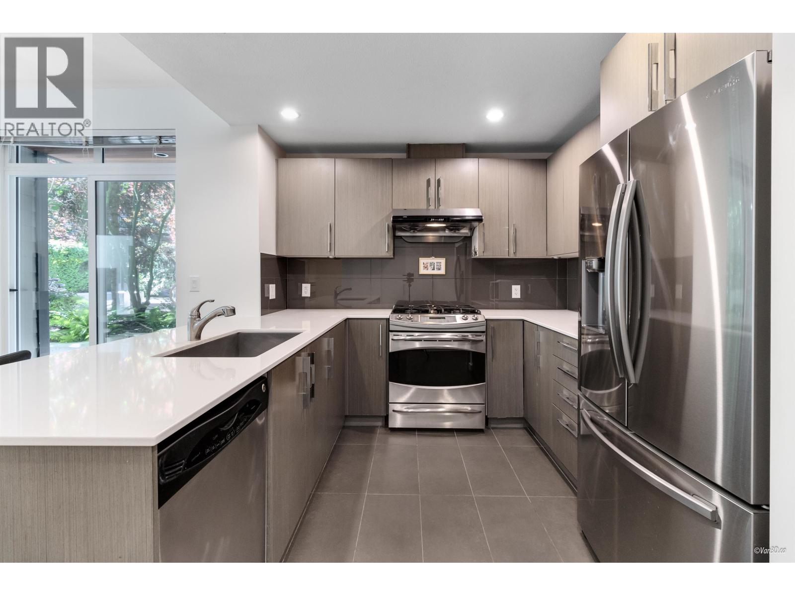 116 3479 Wesbrook Mall Property Photo 3