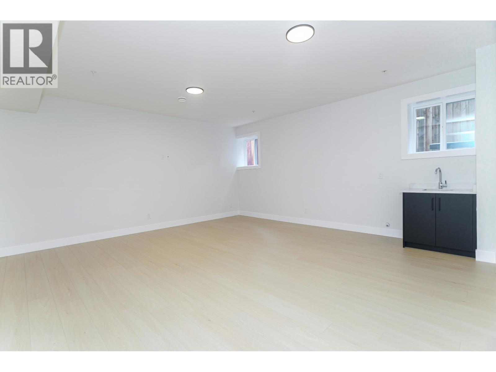 11002 243b Street Property Photo 34