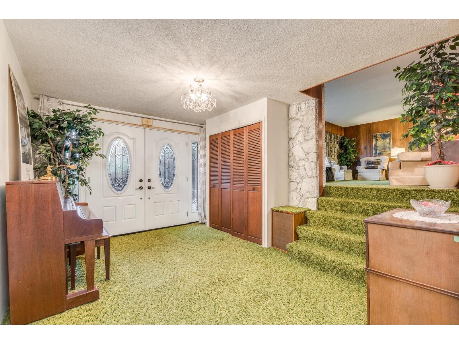 14457 110 Avenue Property Photo 4