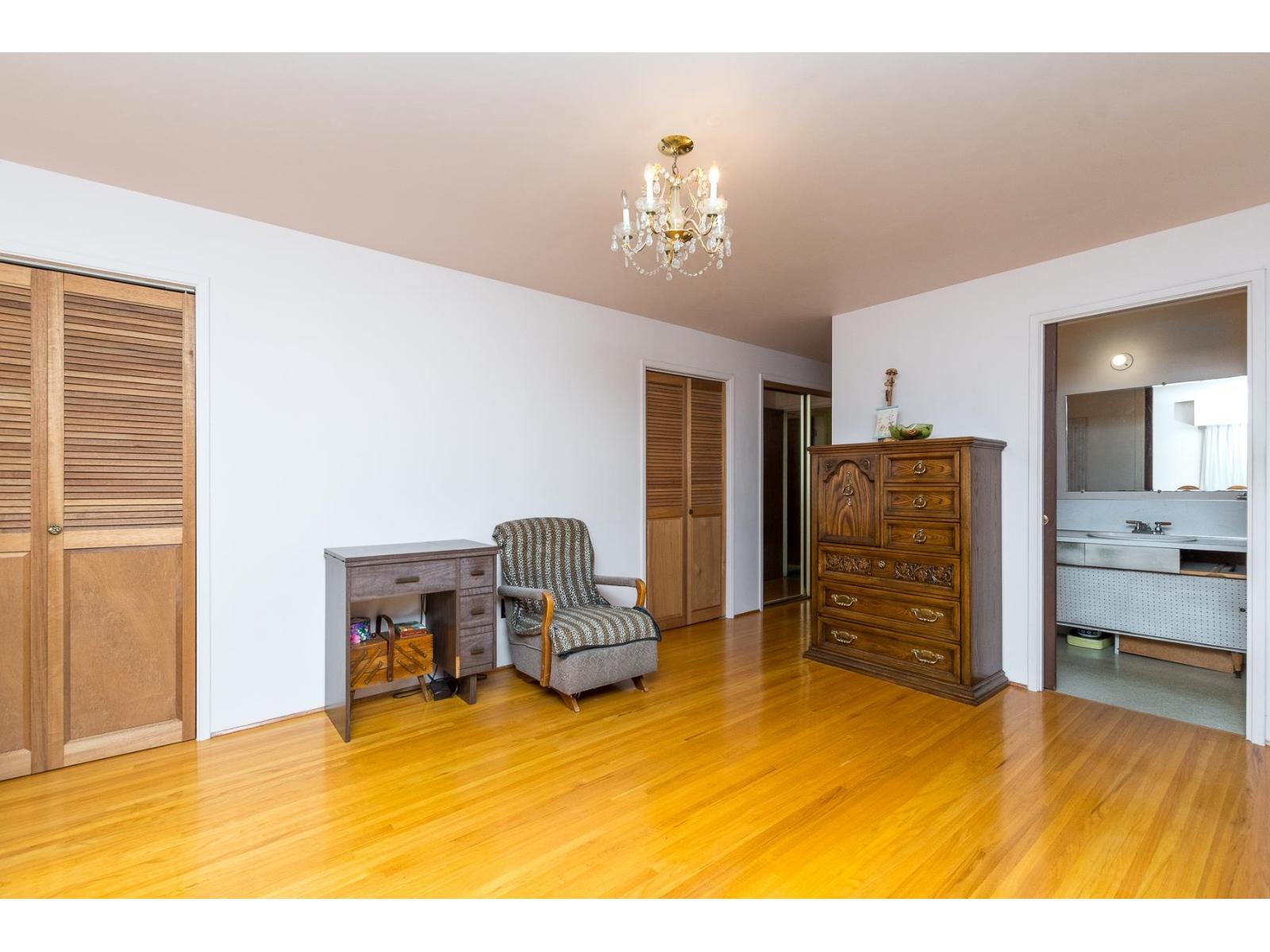 14457 110 Avenue Property Photo 22