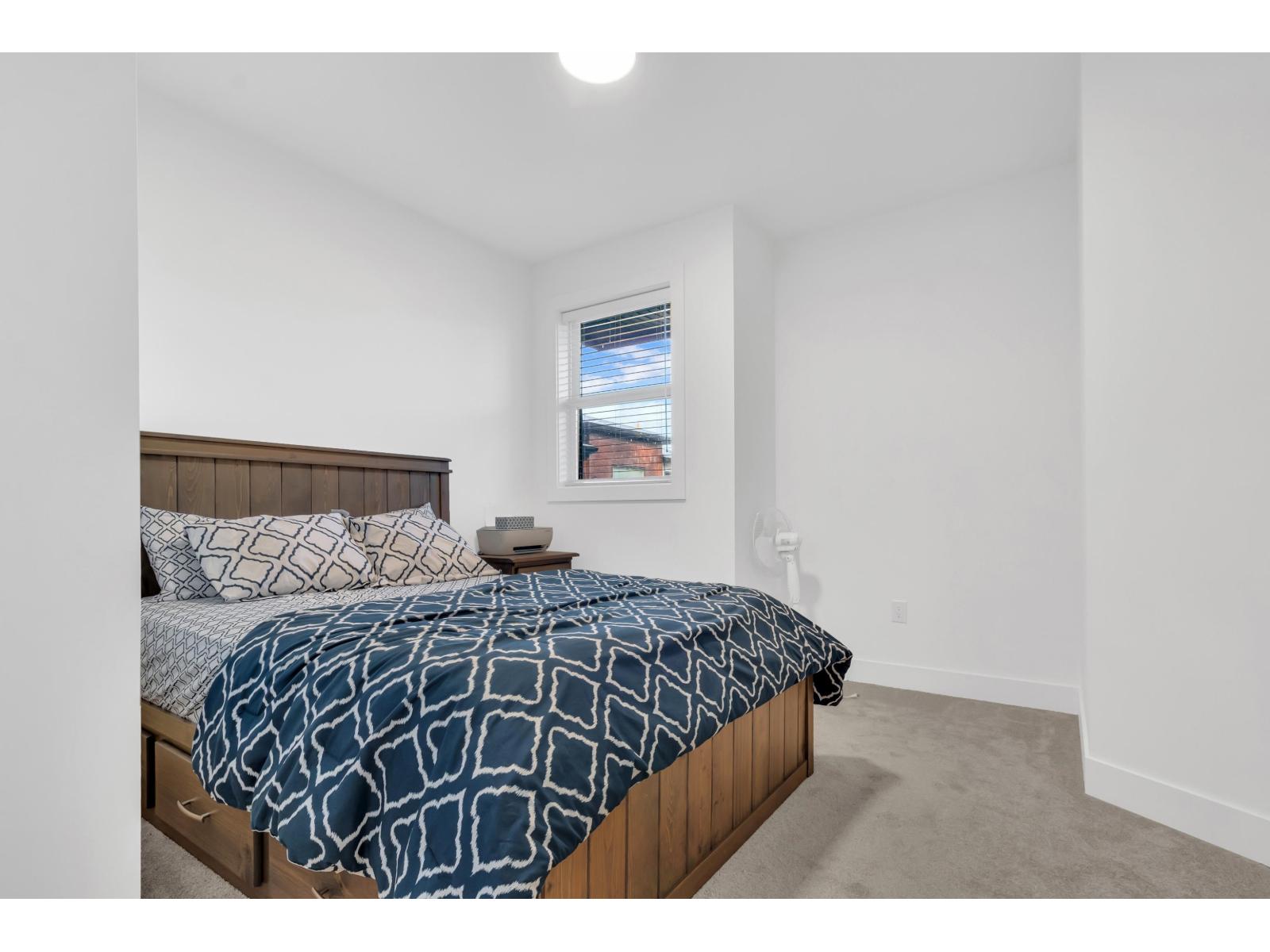 4 32970 Tunbridge Avenue Property Photo 20