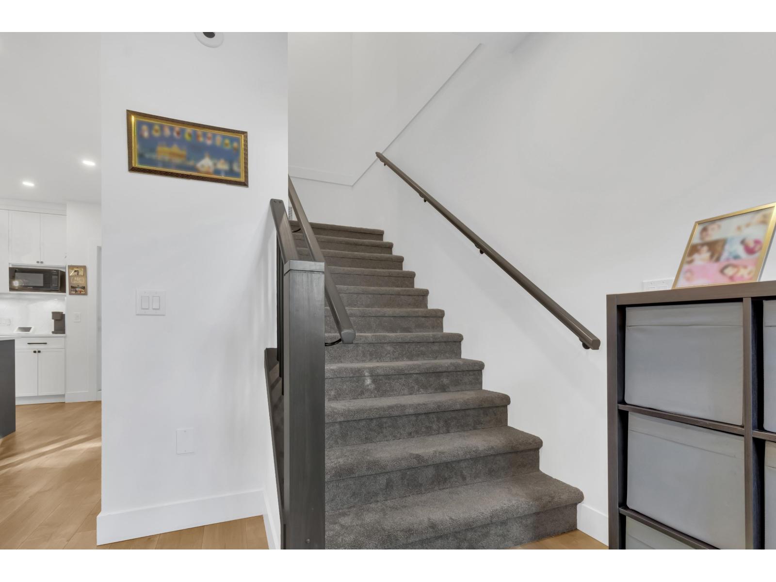 4 32970 Tunbridge Avenue Property Photo 22