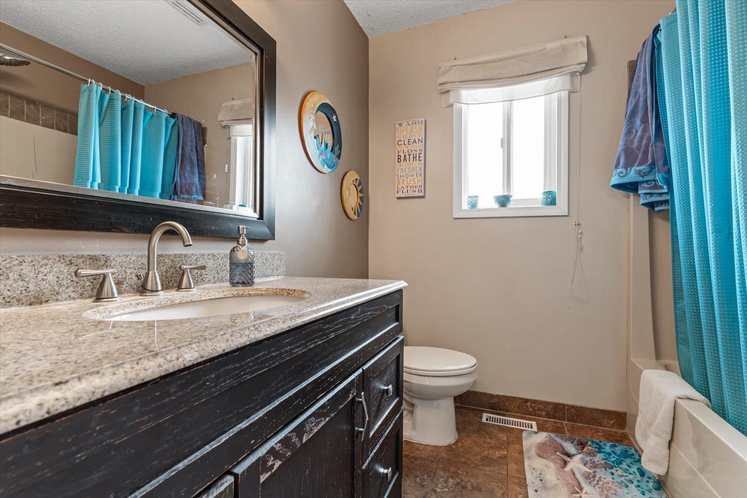 1535 Canterbury Drive Property Photo 20
