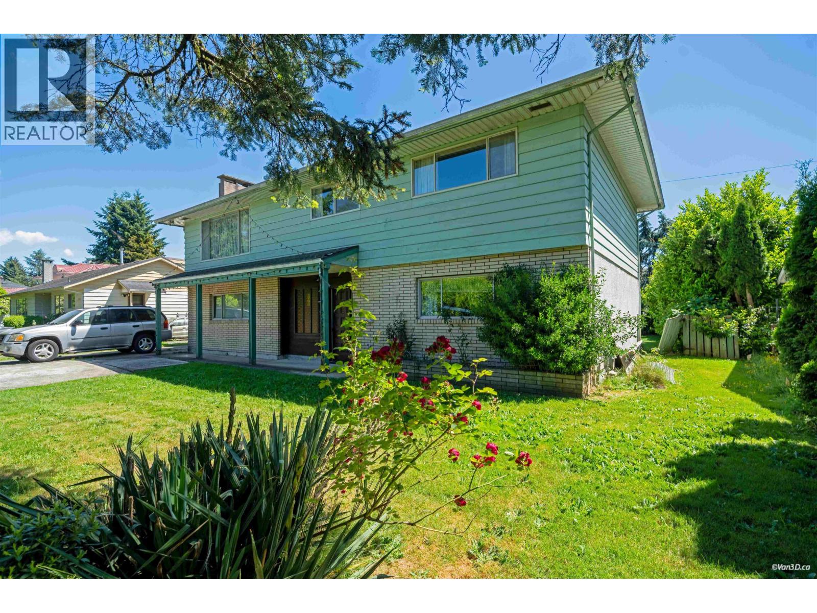 8140 SPIRES ROAD Property Photo 1
