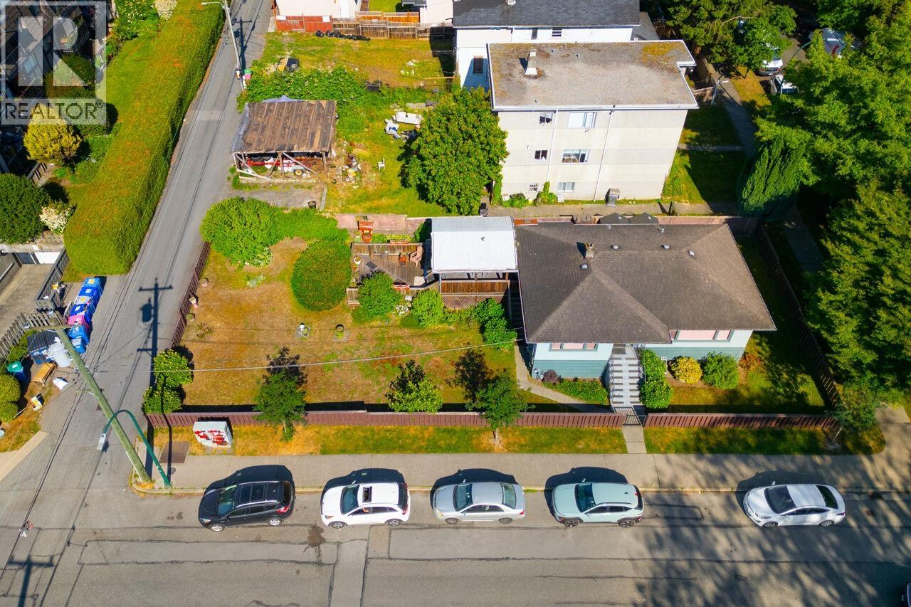 106 N TEMPLETON DRIVE