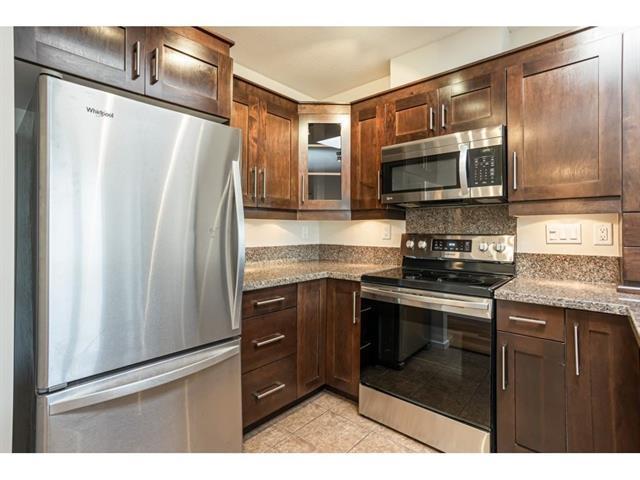 303 15777 Marine Drive Property Photo 26