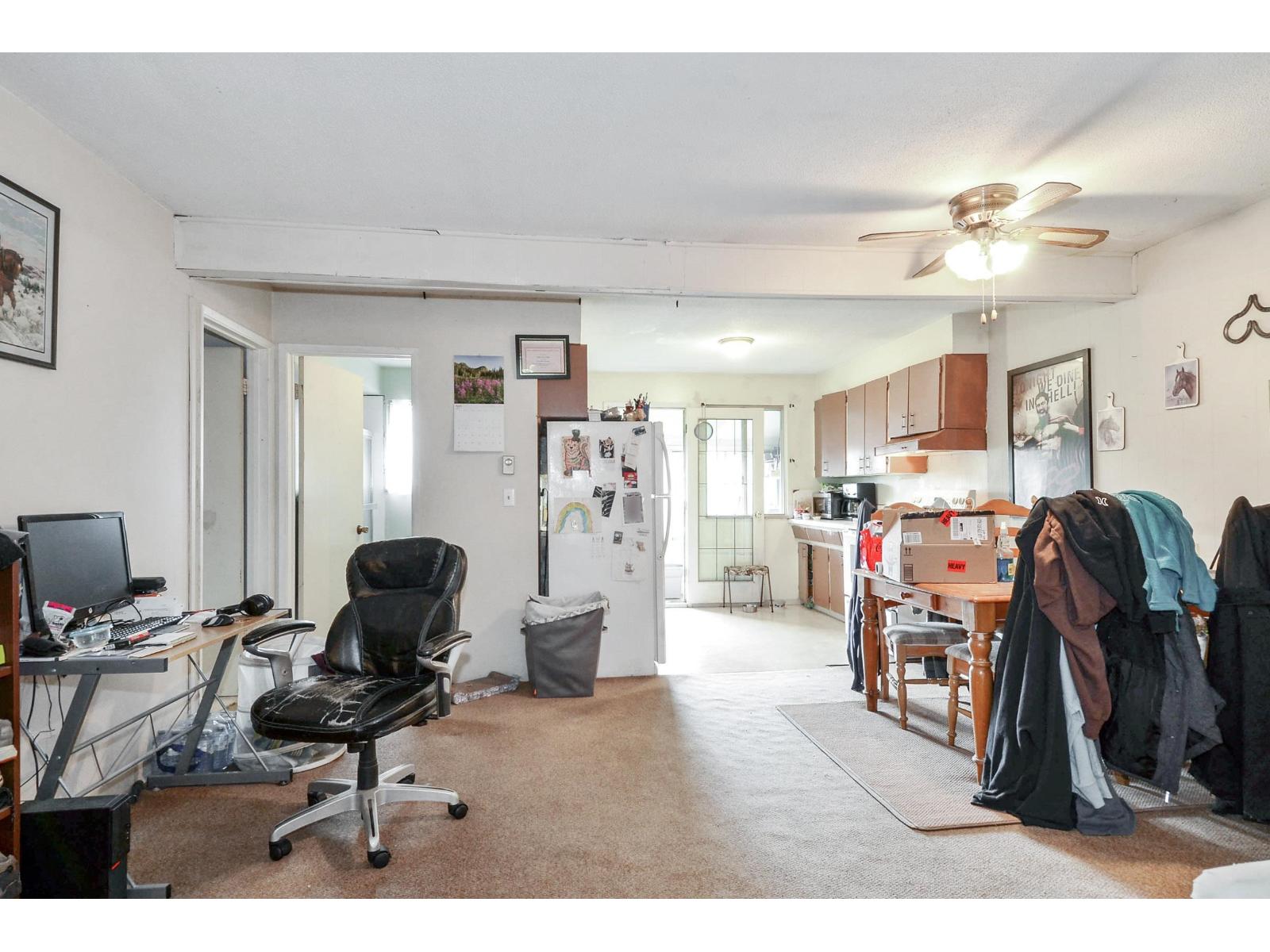 2058-2060 156 Street Property Photo 29