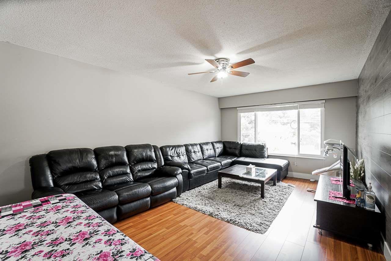 17954 58 Avenue Property Photo 3