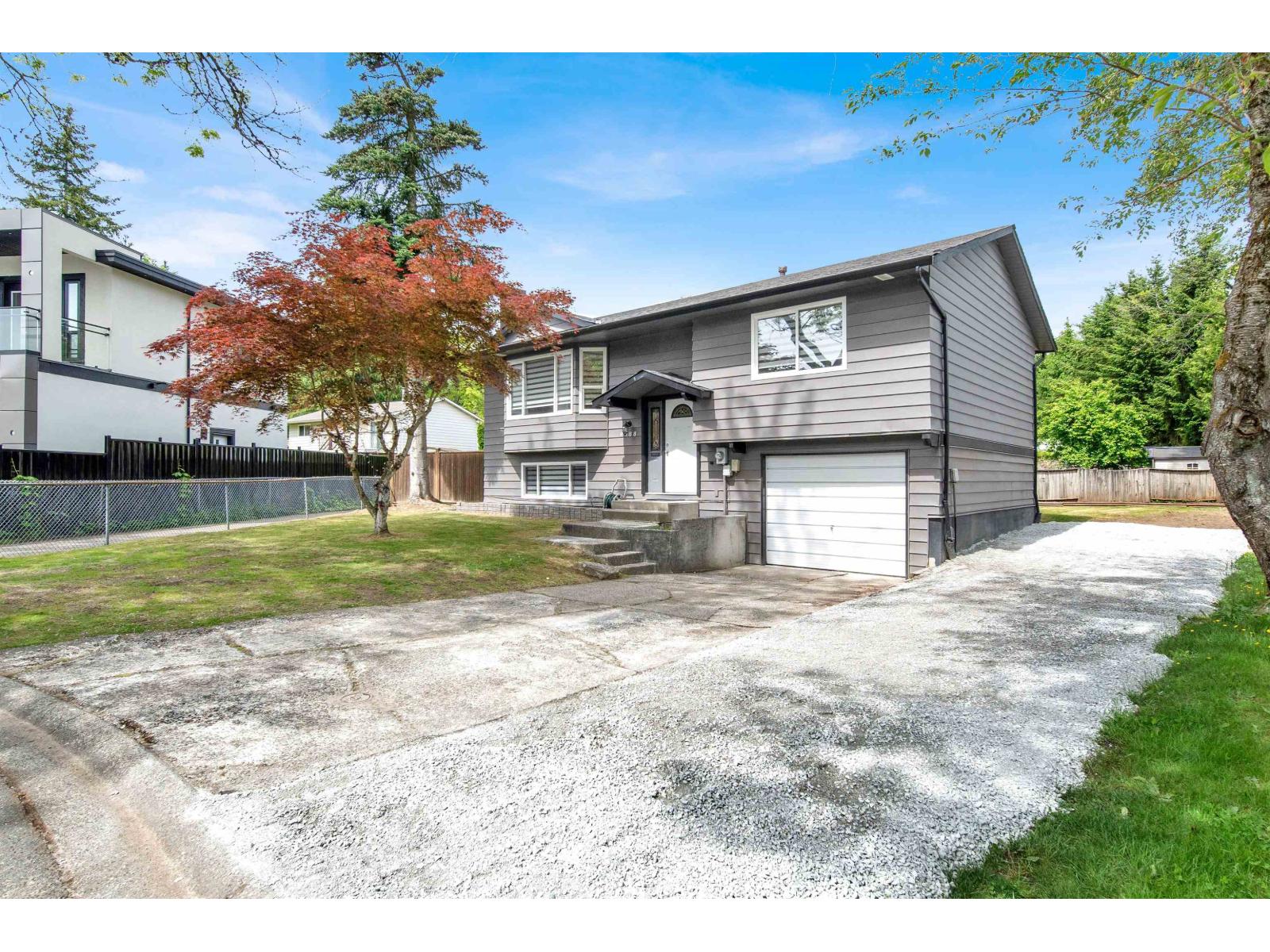 9088 146a Street Property Photo 3