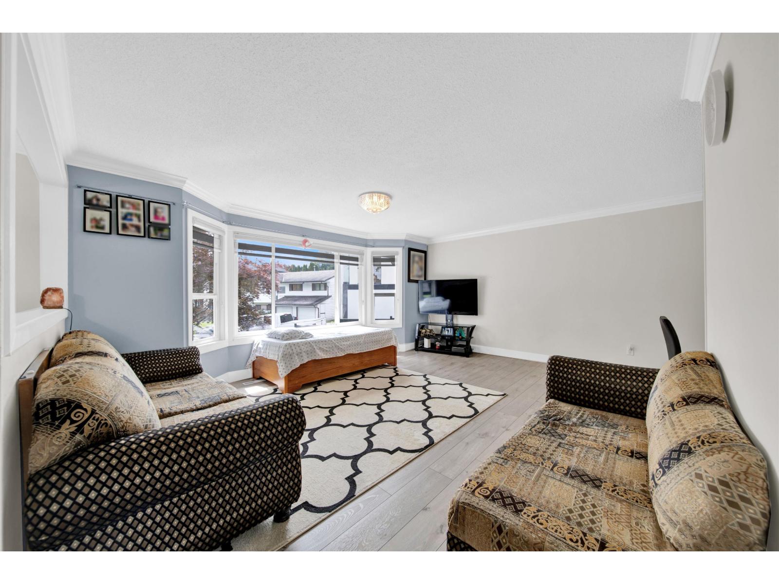 9088 146a Street Property Photo 5