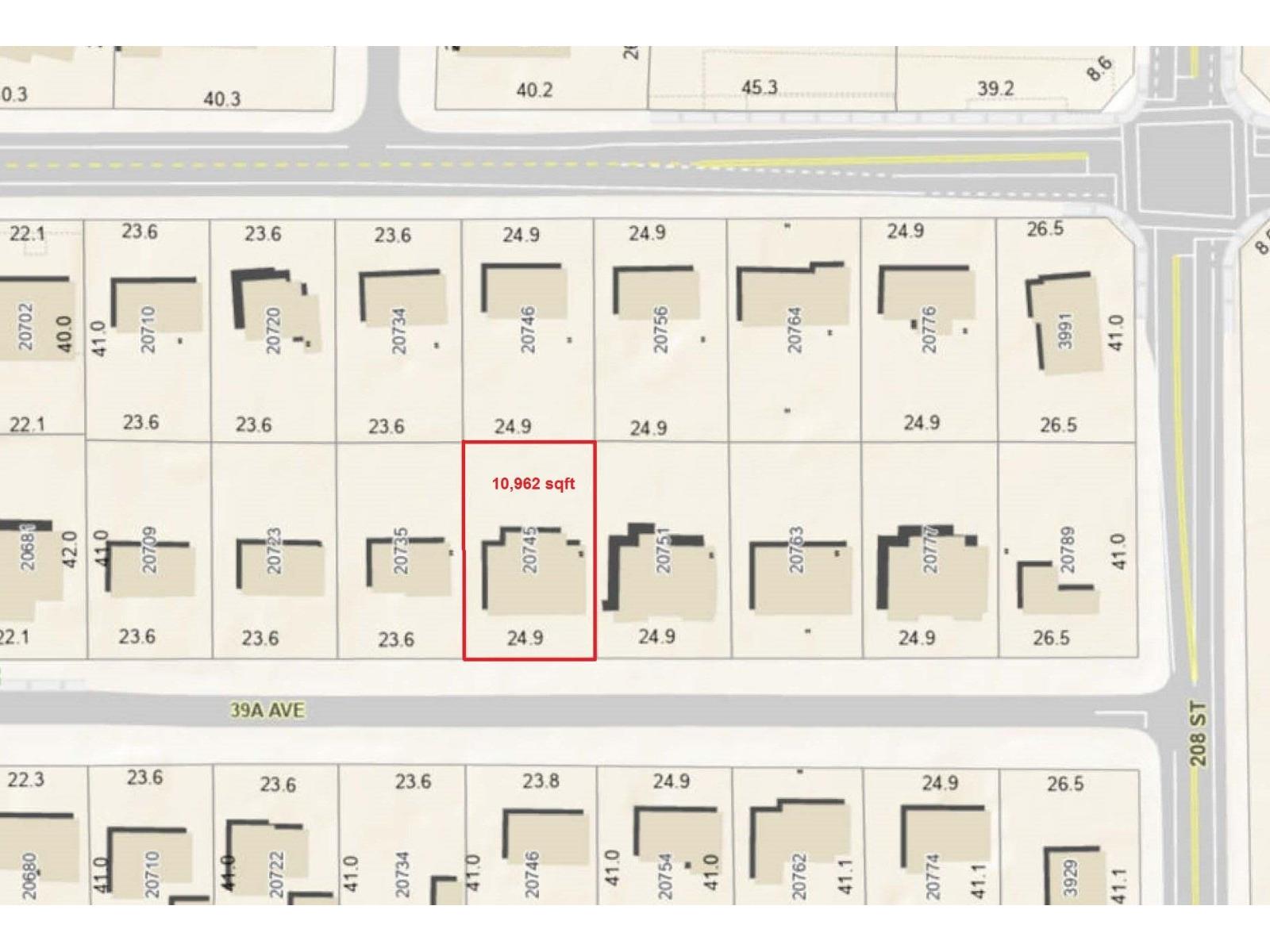 20745-20747 39a Avenue Property Photo 2