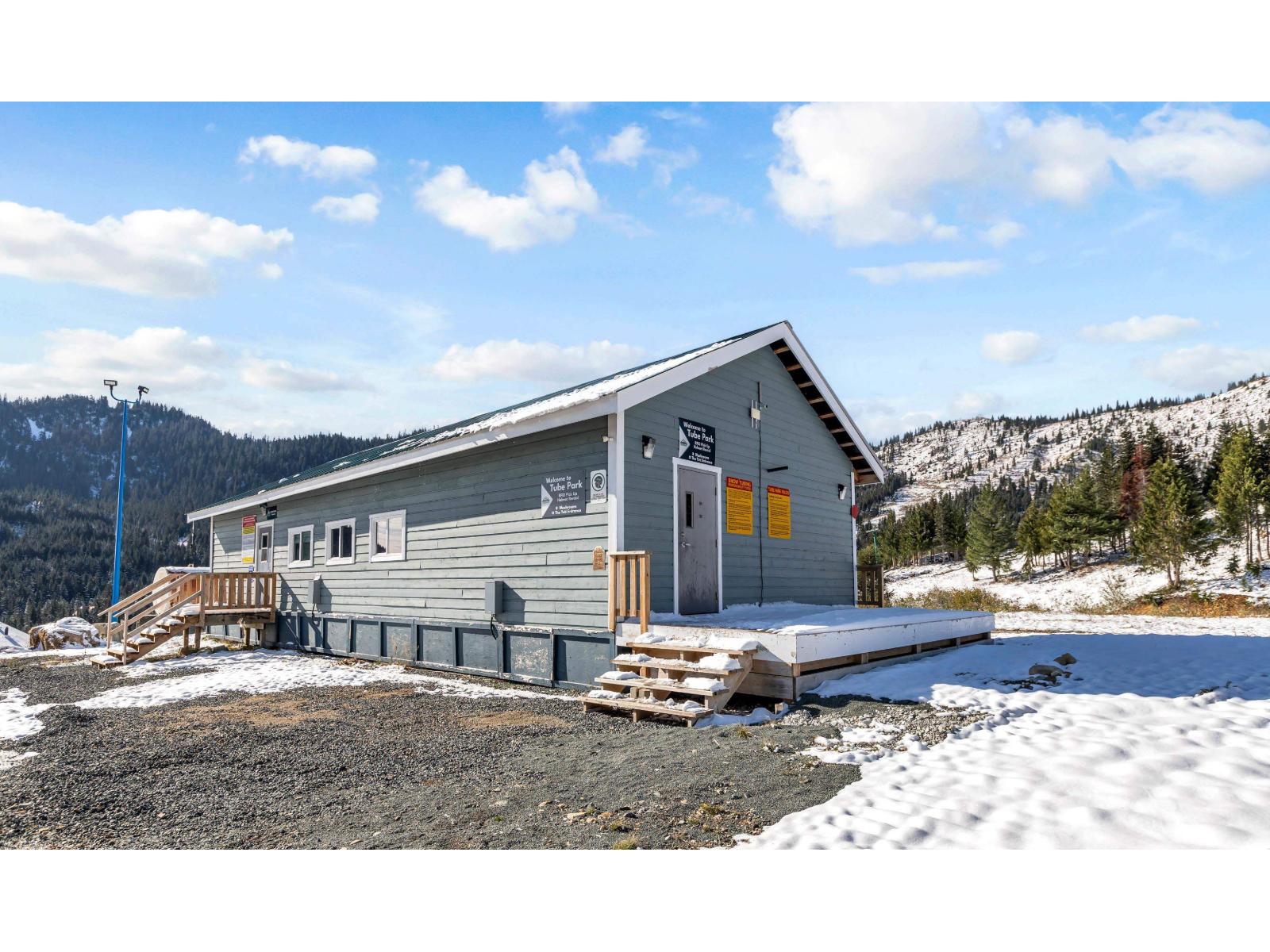 47075 Snowmist Drive Property Photo 32