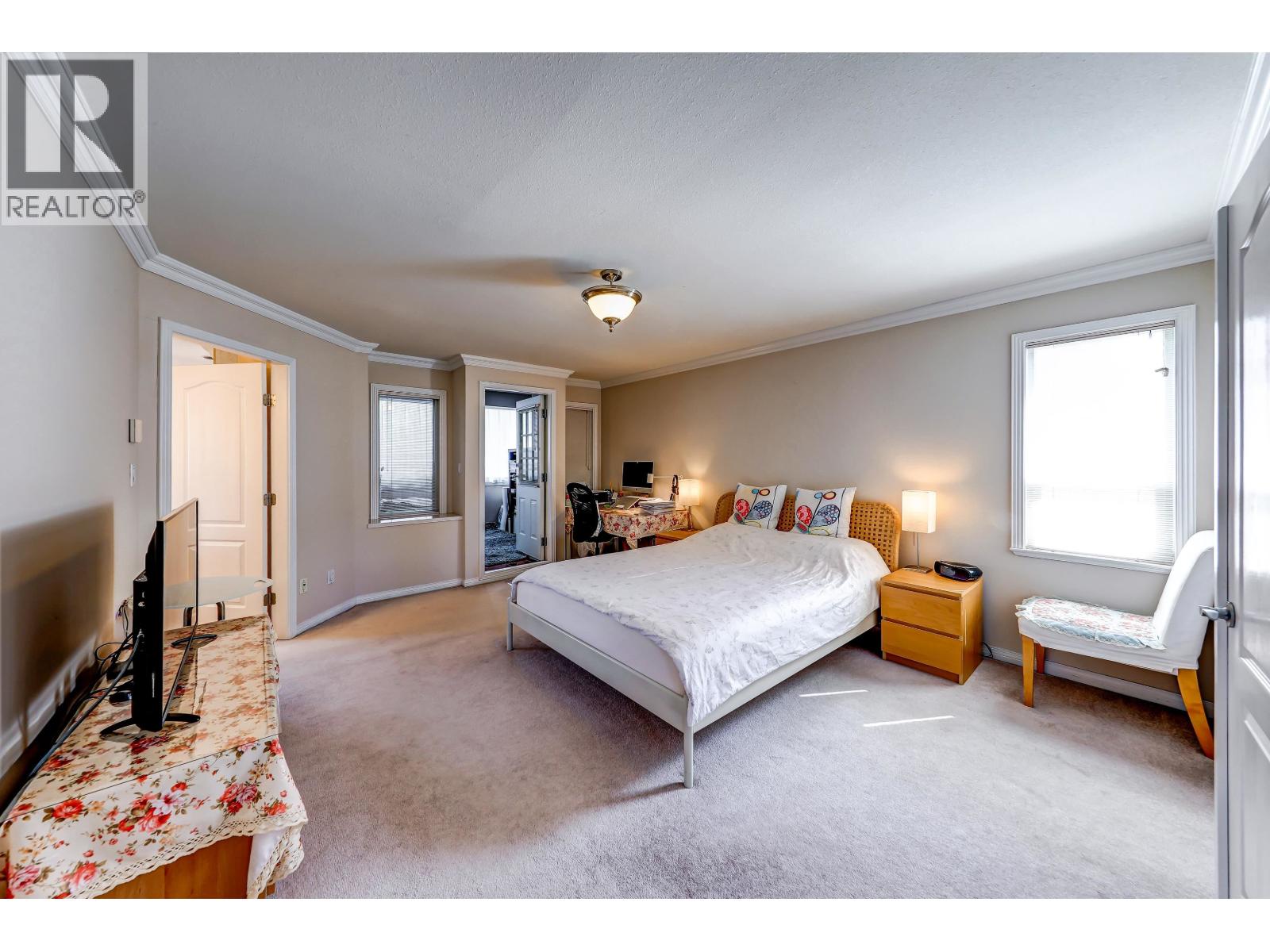 6200 Garrison Court Property Photo 16