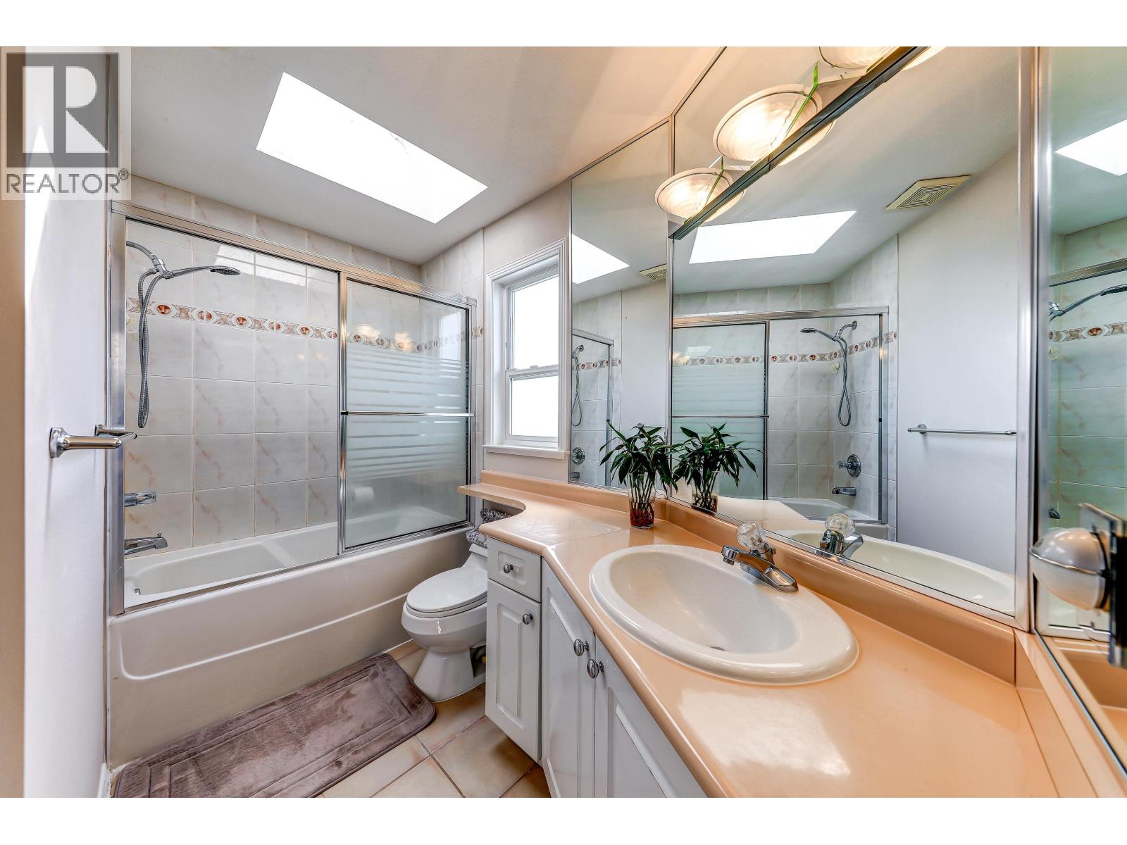 6200 Garrison Court Property Photo 23
