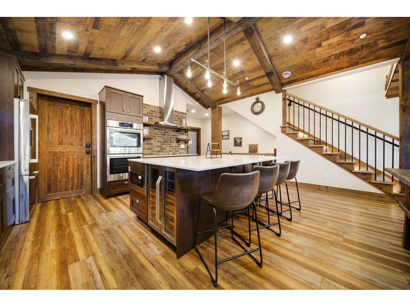 #1 20942 Snowflake Crescent Property Photo 10