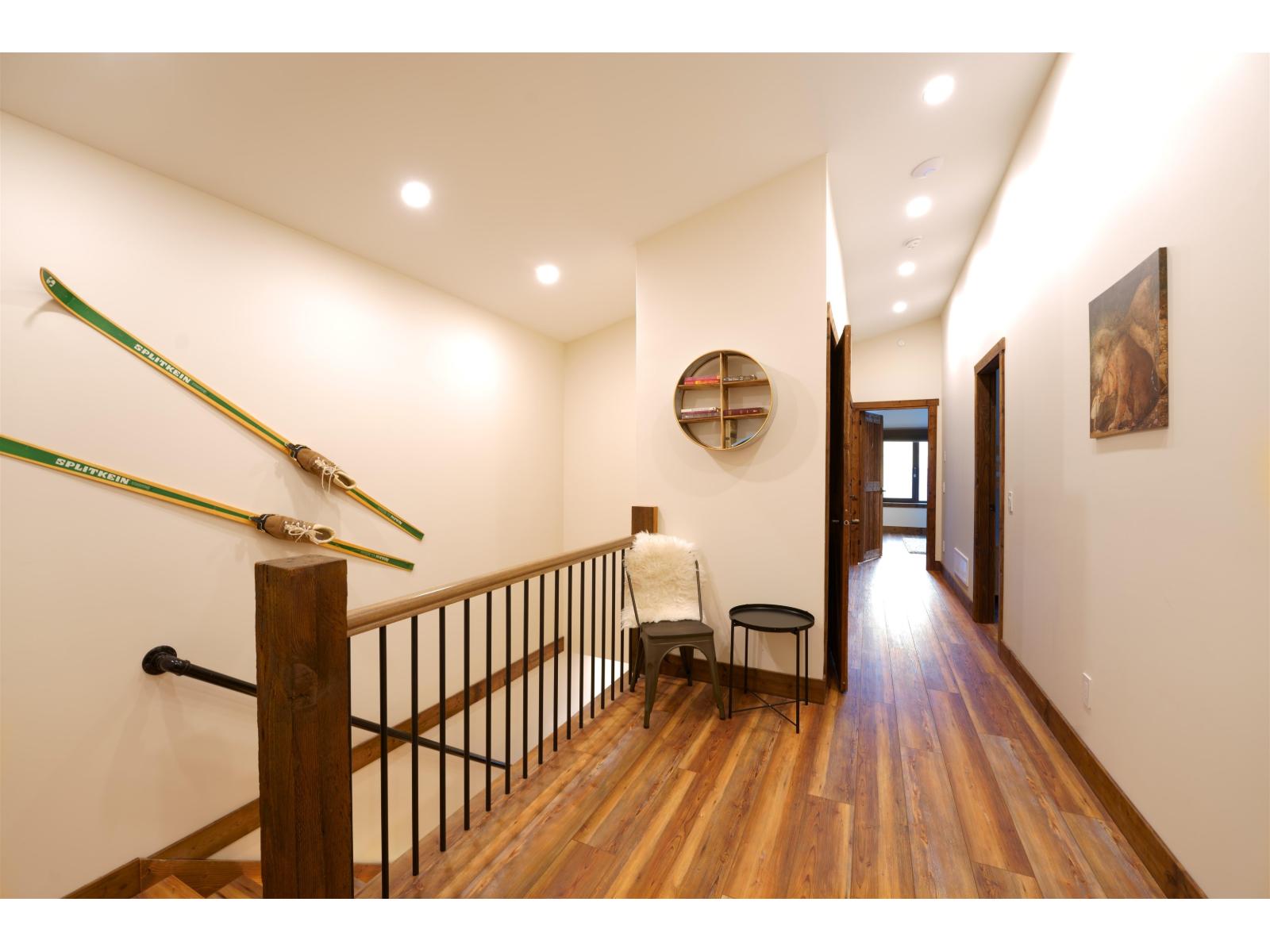 #1 20942 Snowflake Crescent Property Photo 16