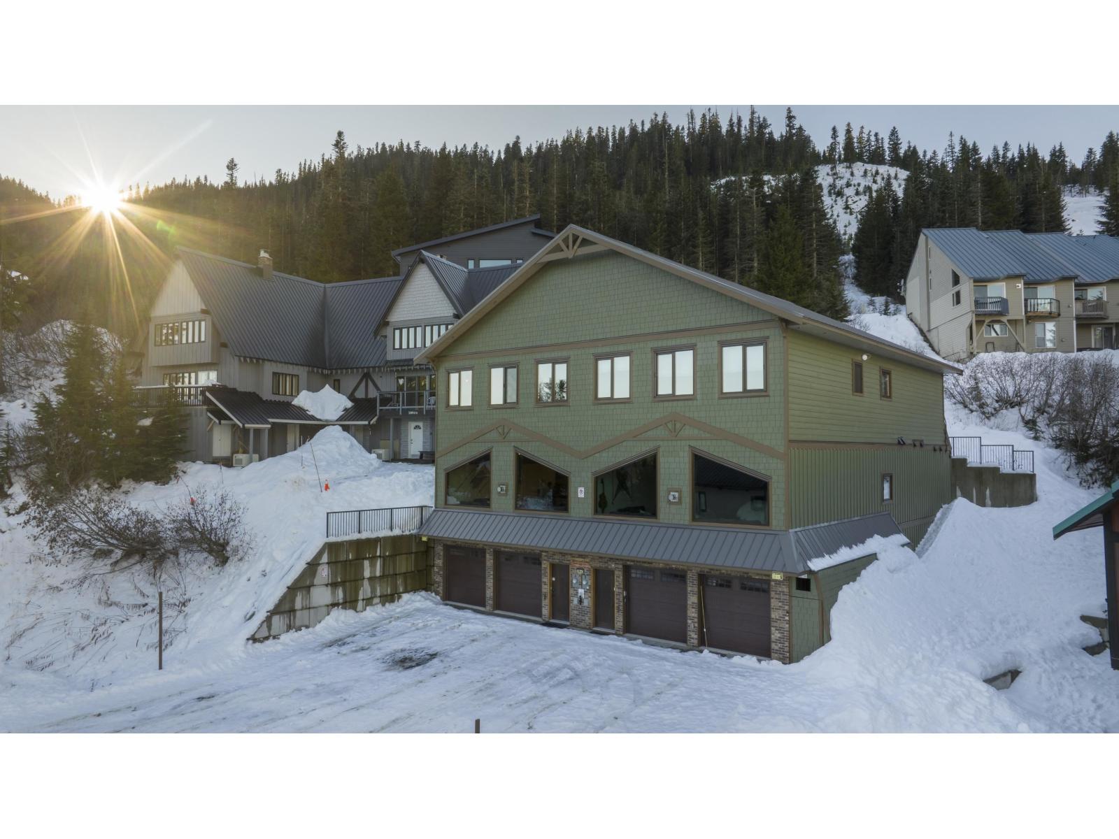 #1 20942 Snowflake Crescent Property Photo 34