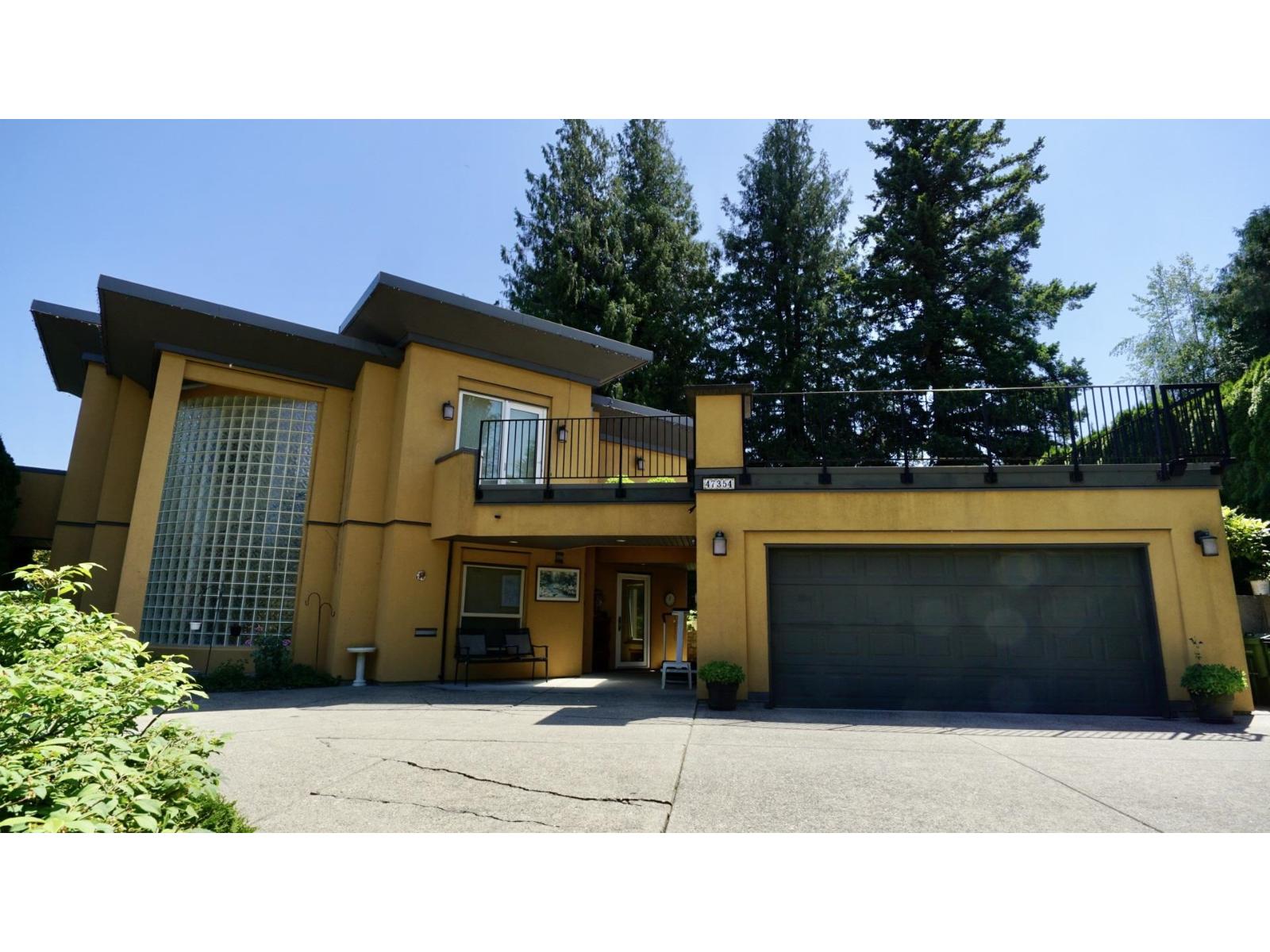 47354 SWALLOW Crescent Property Photo 1
