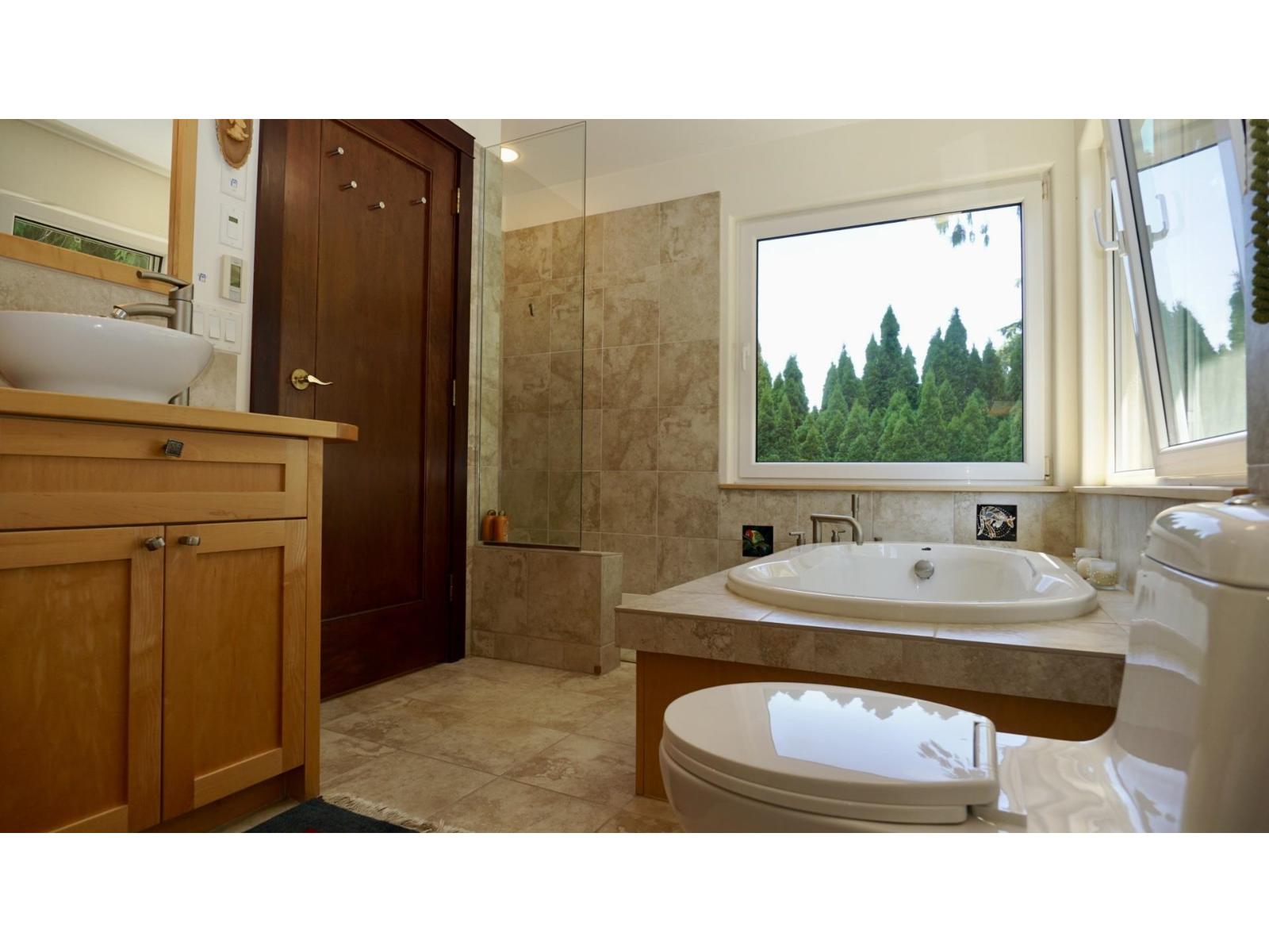 47354 Swallow Crescent Property Photo 24