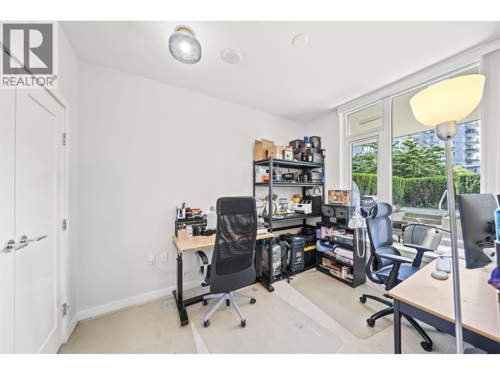 515 8688 Hazelbridge Way Property Photo 14