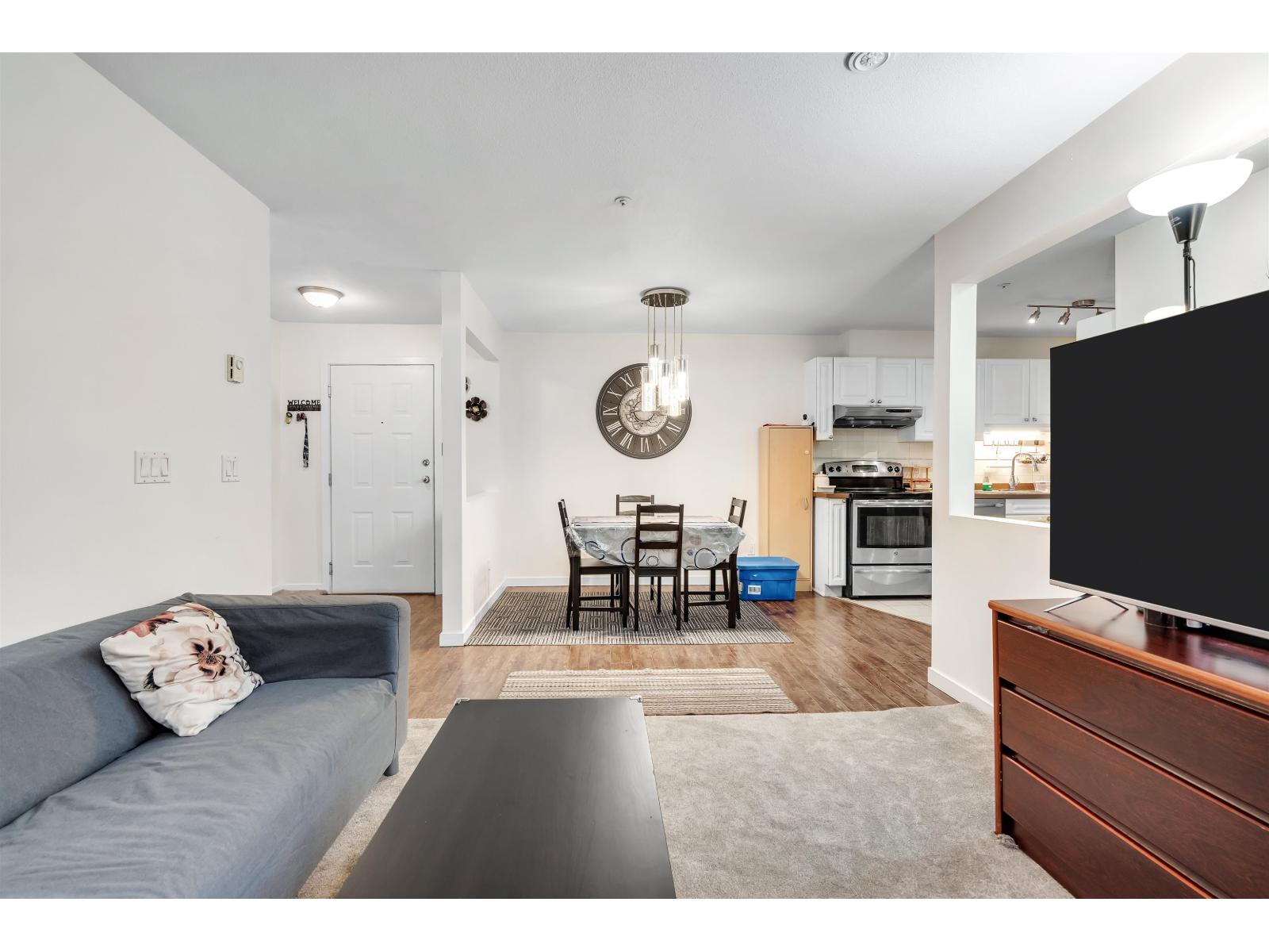 308 9688 148 Street Property Photo 6