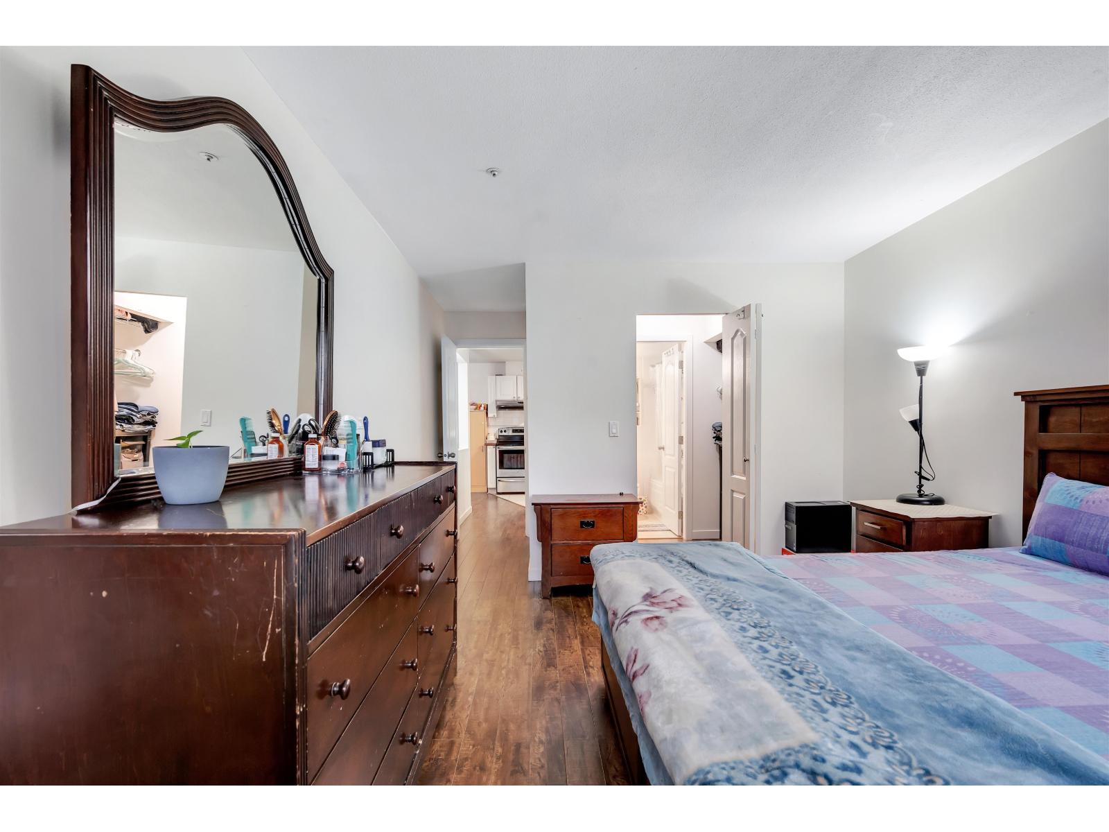 308 9688 148 Street Property Photo 14