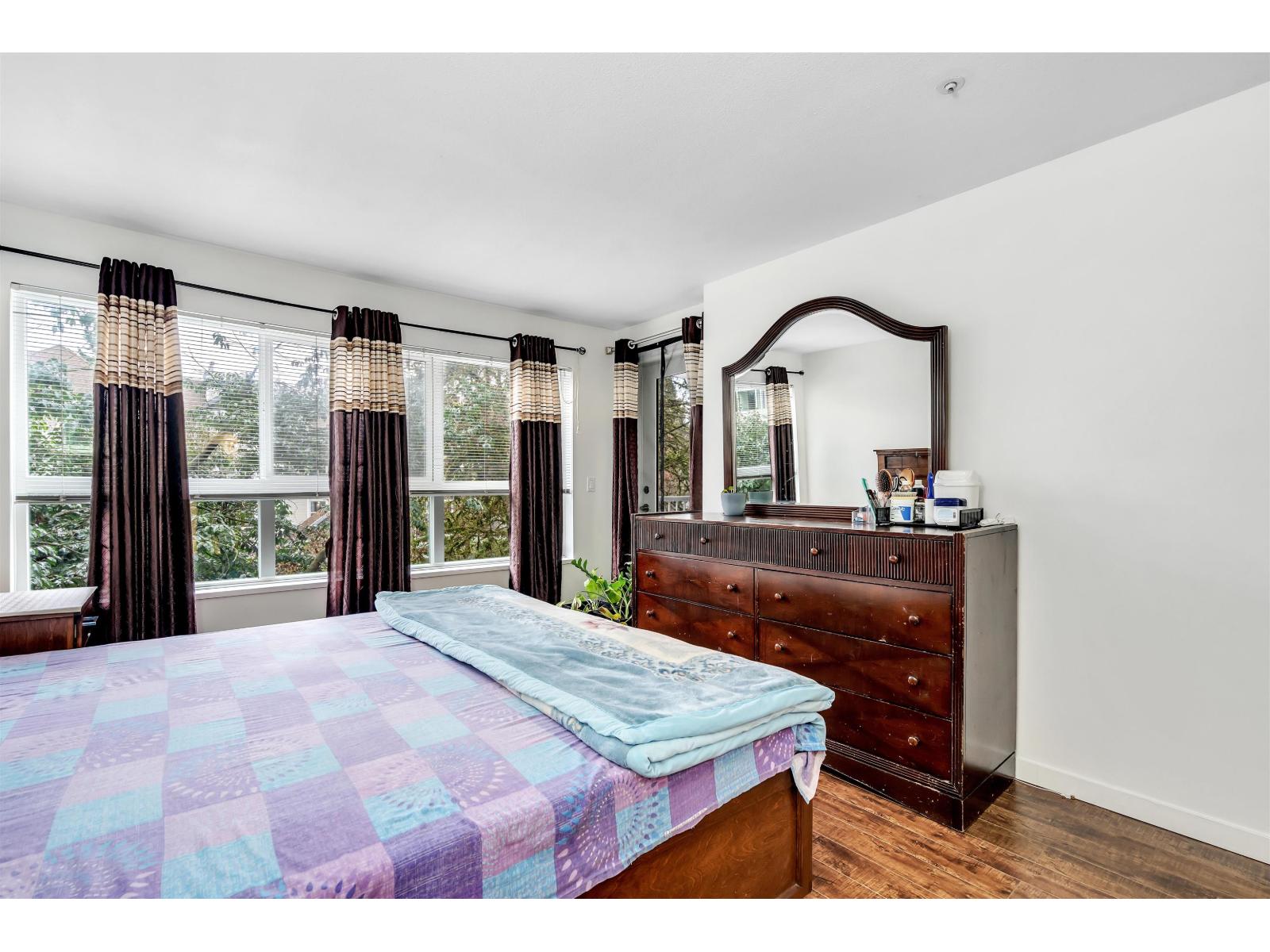 308 9688 148 Street Property Photo 15