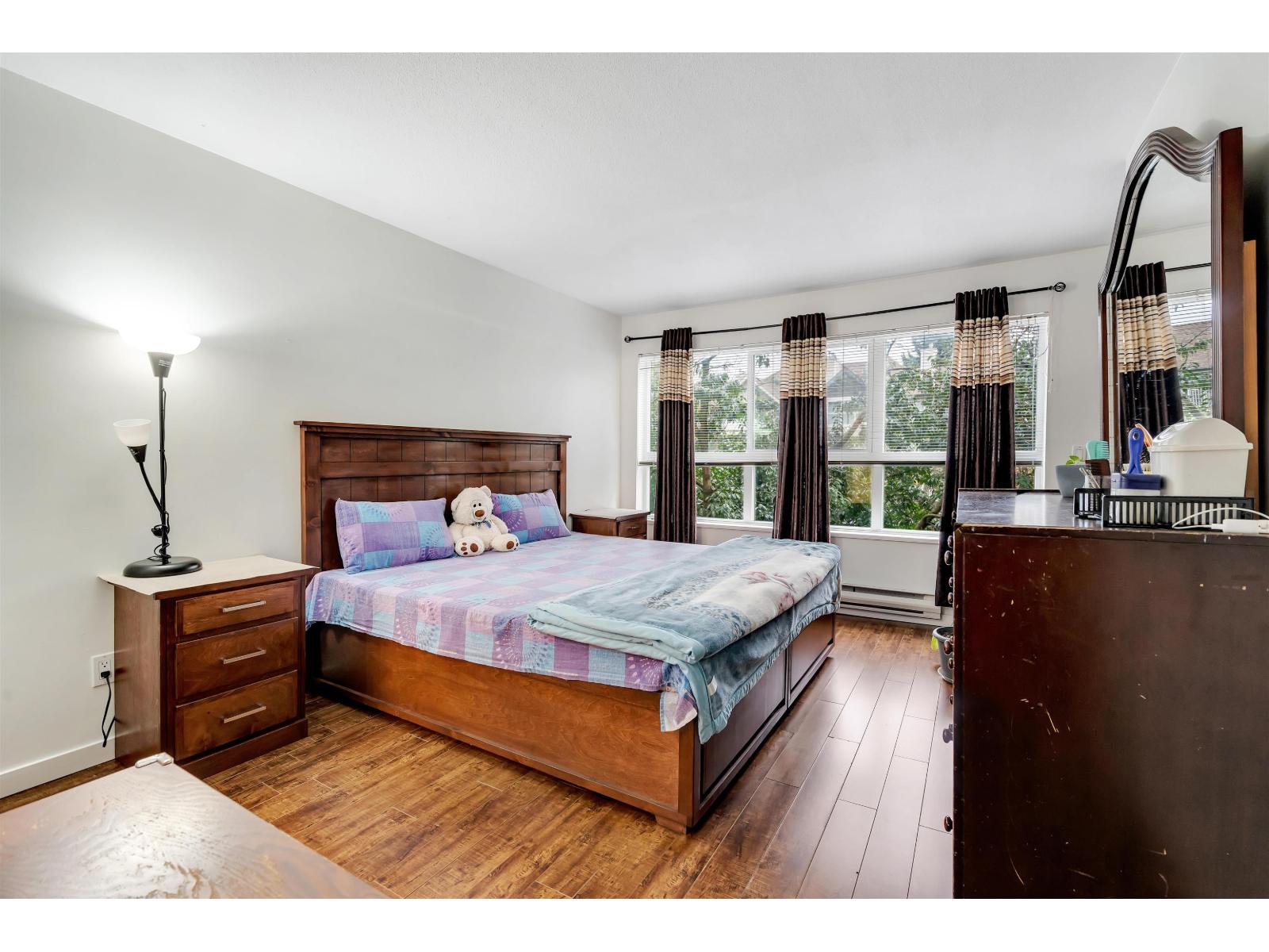 308 9688 148 Street Property Photo 16