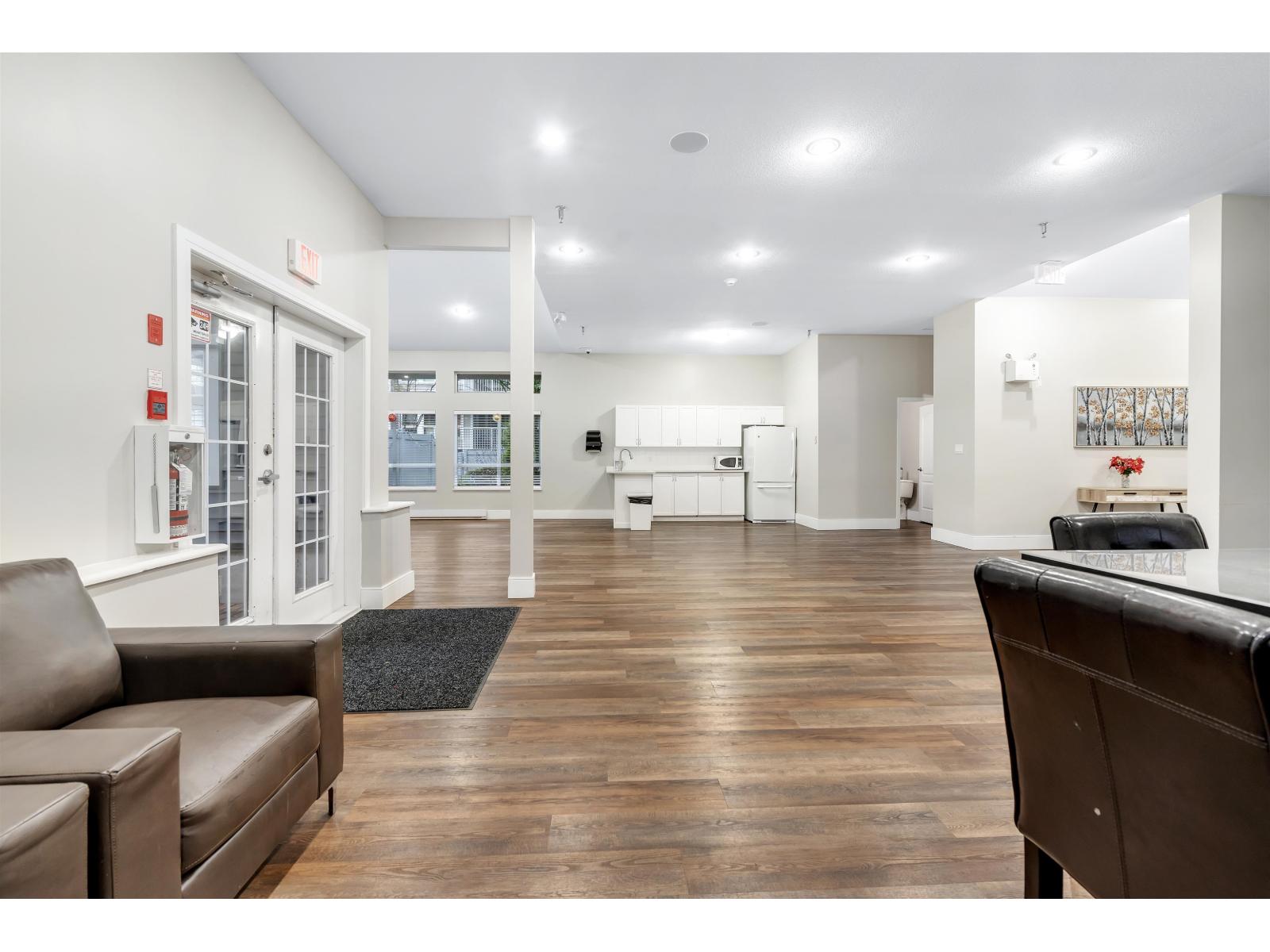 308 9688 148 Street Property Photo 22