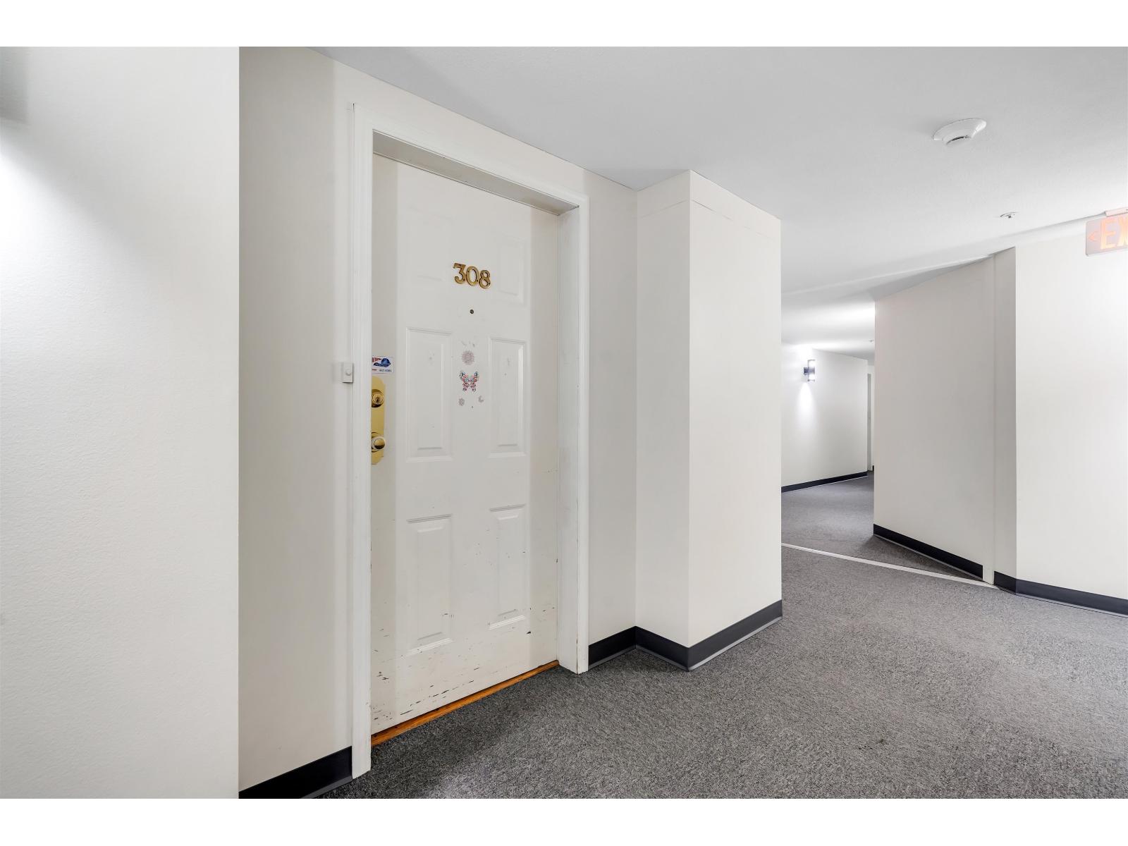 308 9688 148 Street Property Photo 27
