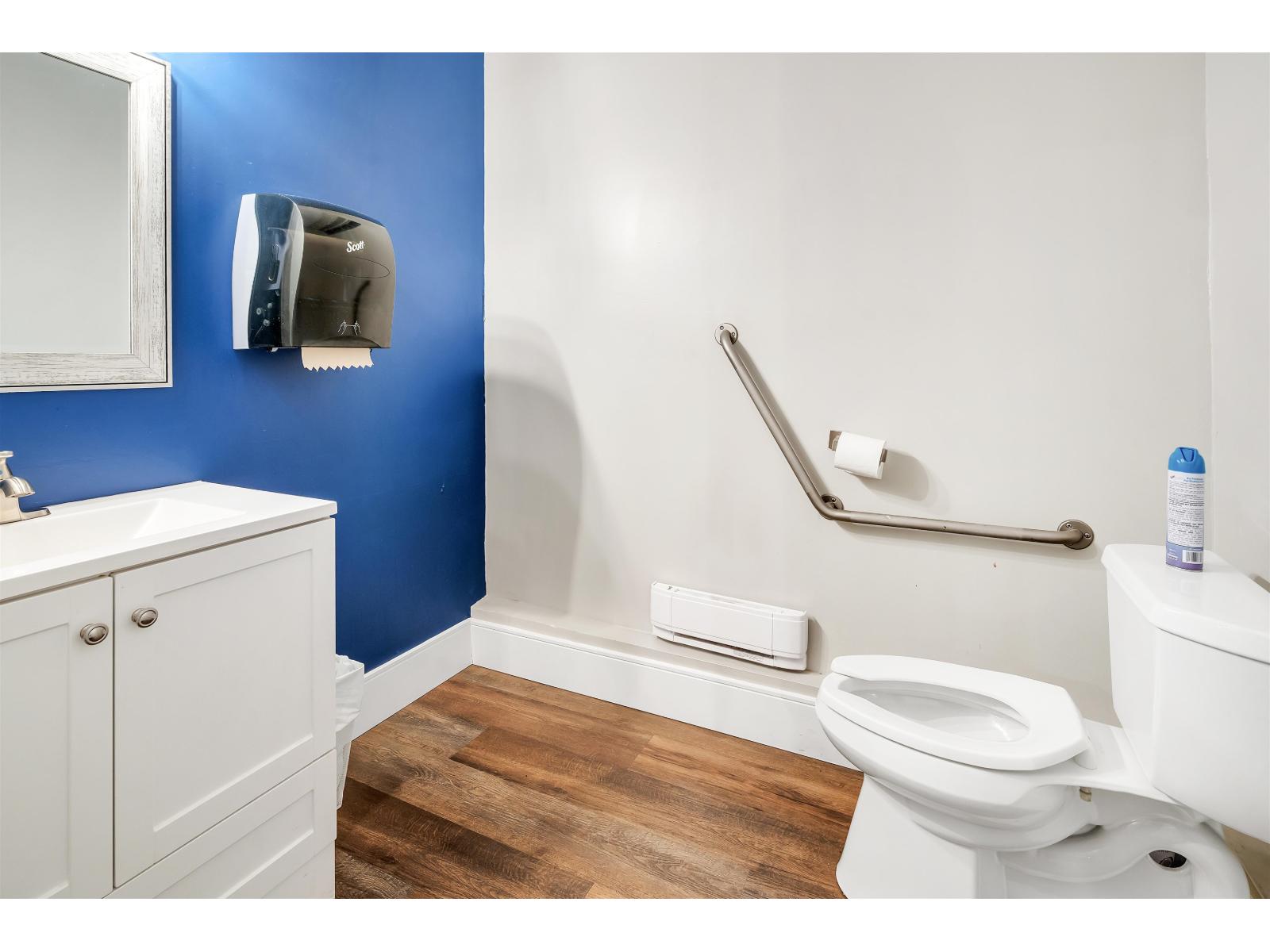 308 9688 148 Street Property Photo 37