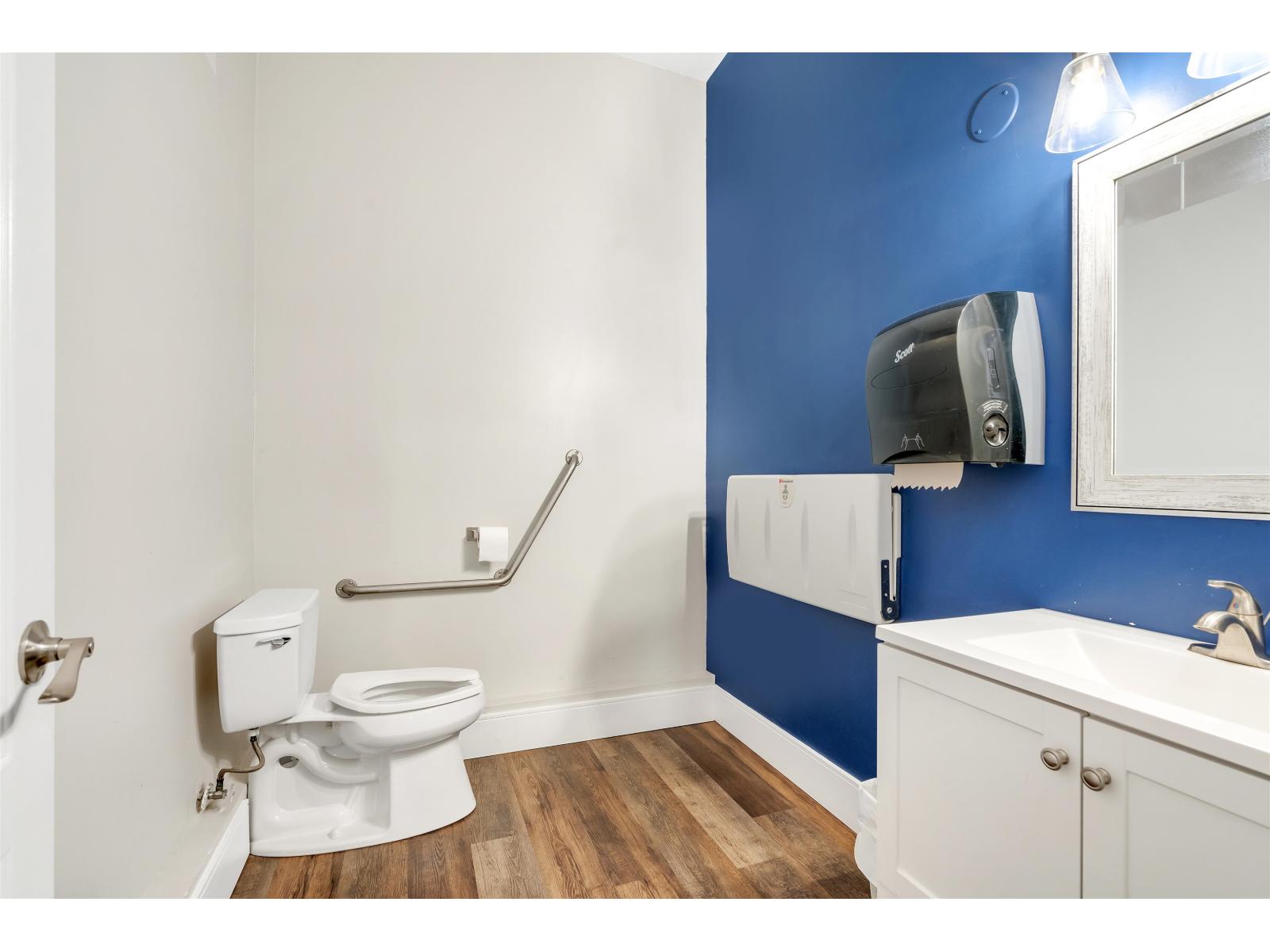 308 9688 148 Street Property Photo 38
