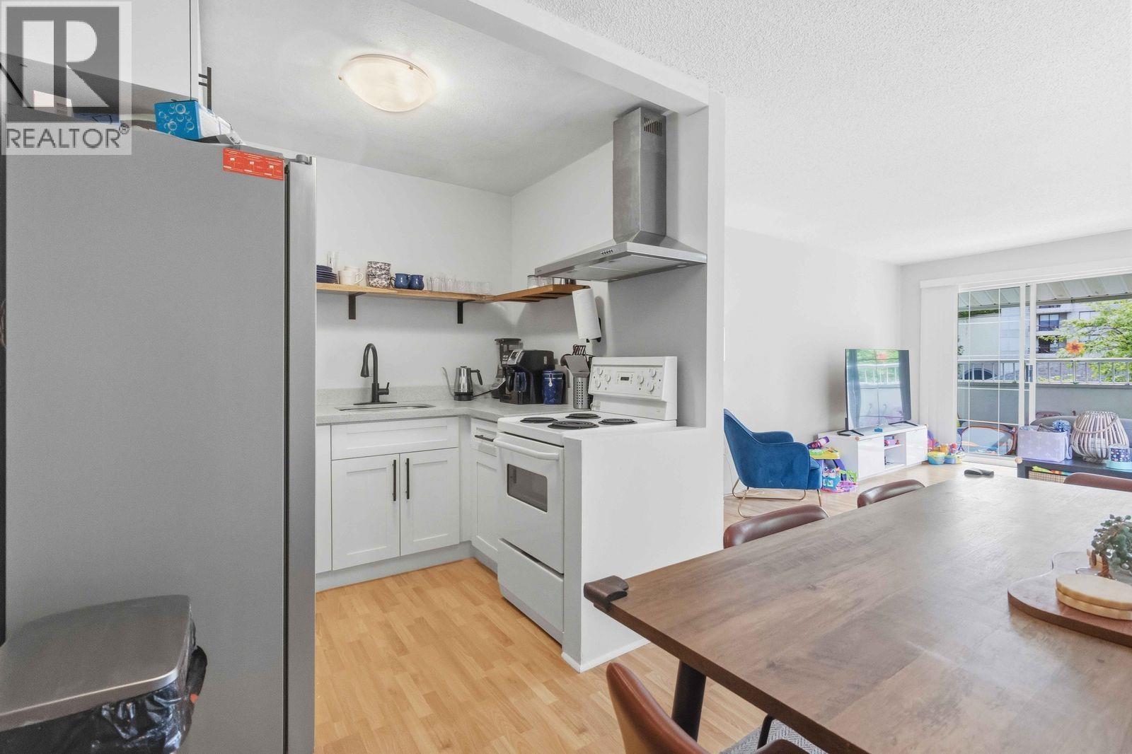 301 707 8th Street Property Photo 15