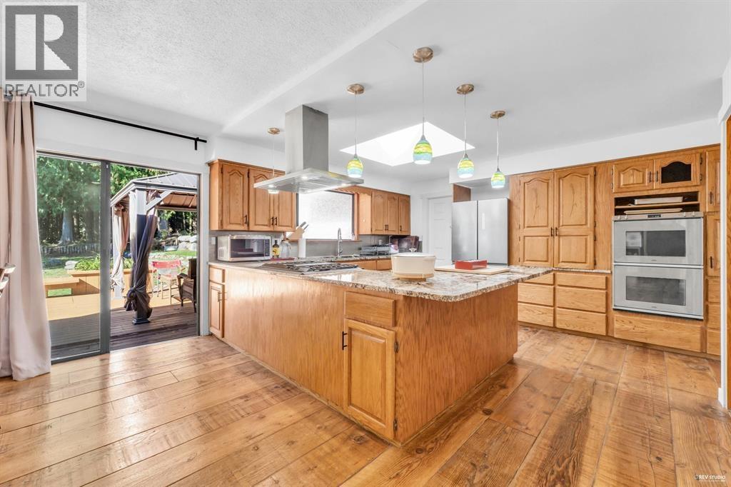 12643 Garibaldi Street Property Photo 7